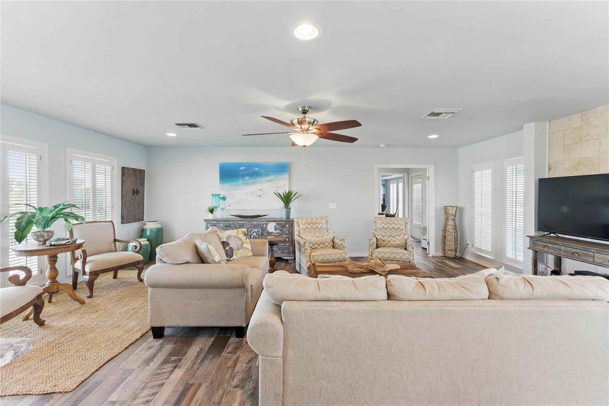 Rockport, Texas, 78382, United States, ,4 BathroomsBathrooms,Residential,Active,1778702