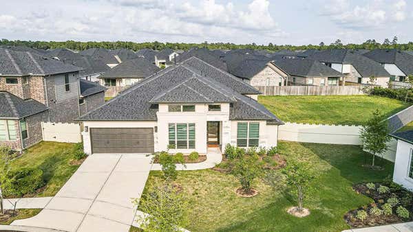 10383 BAYOU OAKS DR, CONROE, TX 77385 - Image 1