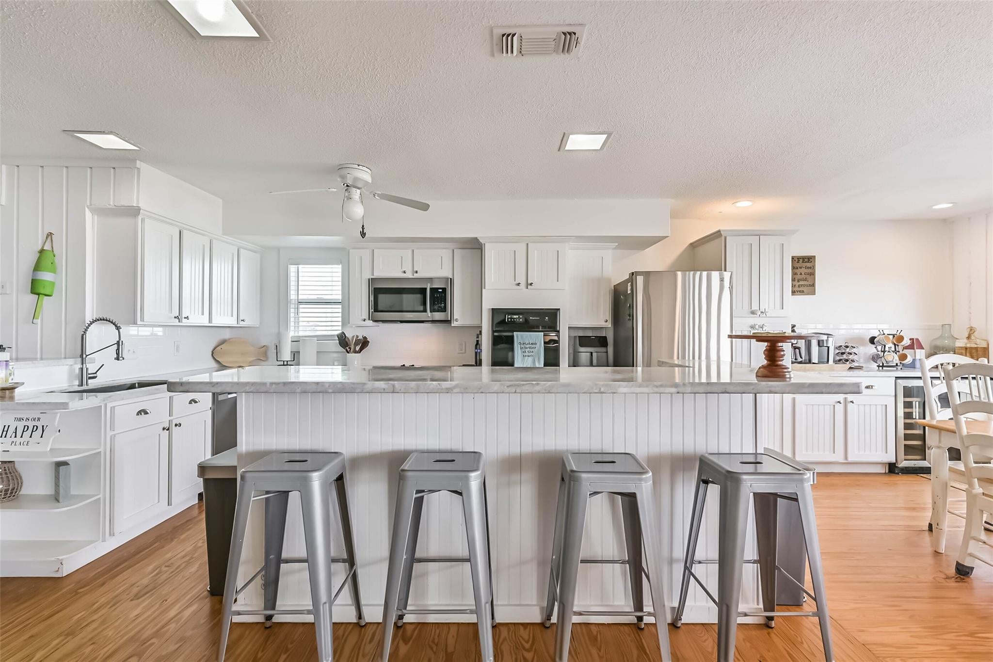 Galveston, Texas, 77554, United States, 4 Bedrooms Bedrooms, ,3 BathroomsBathrooms,Residential,Active,1909088