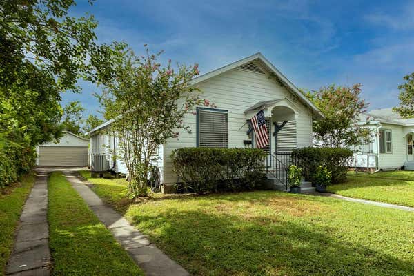 4905 AVENUE Q 1/2, GALVESTON, TX 77551, photo 2 of 32