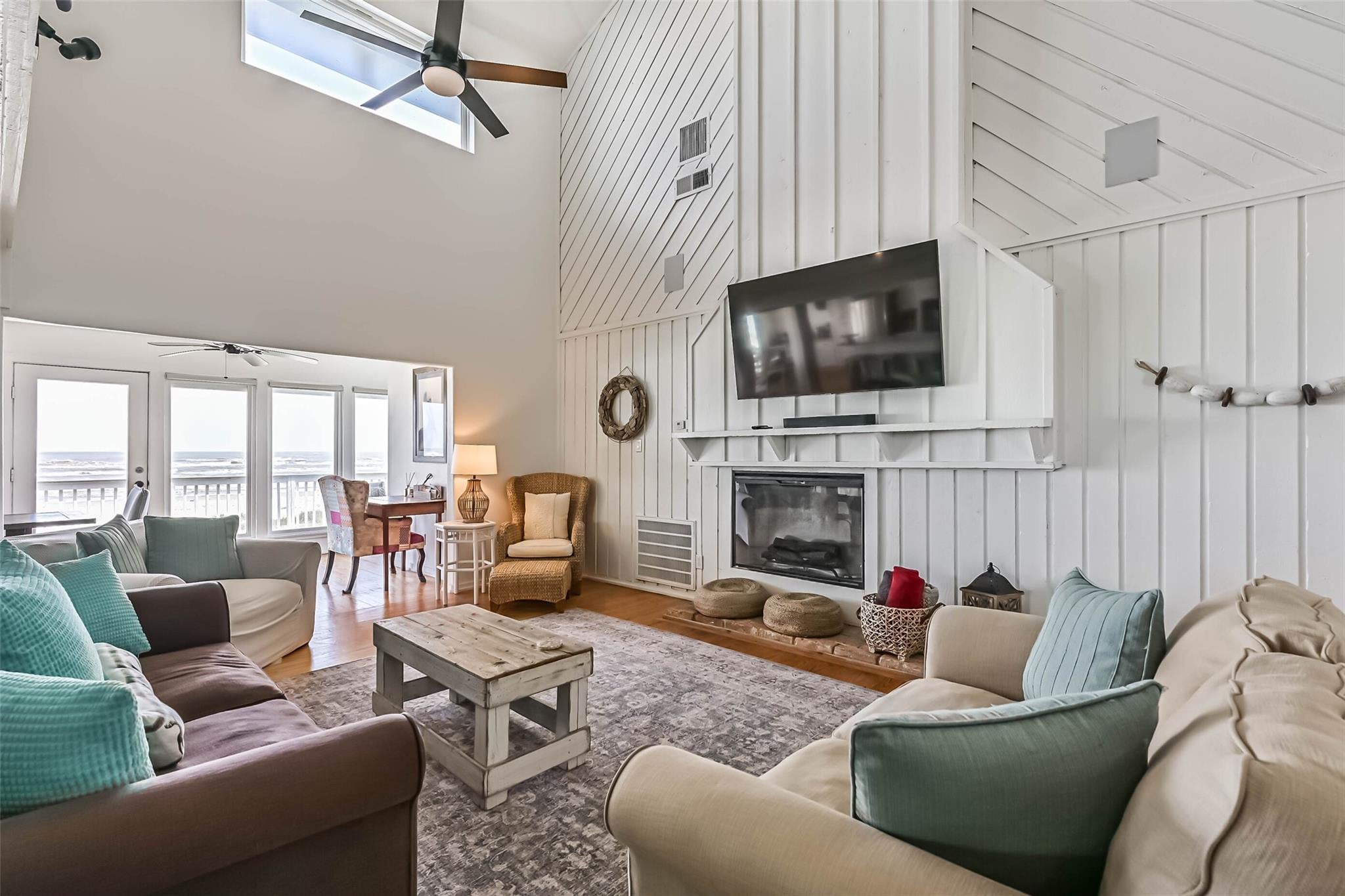 Galveston, Texas, 77554, United States, 4 Bedrooms Bedrooms, ,3 BathroomsBathrooms,Residential,Active,1909088