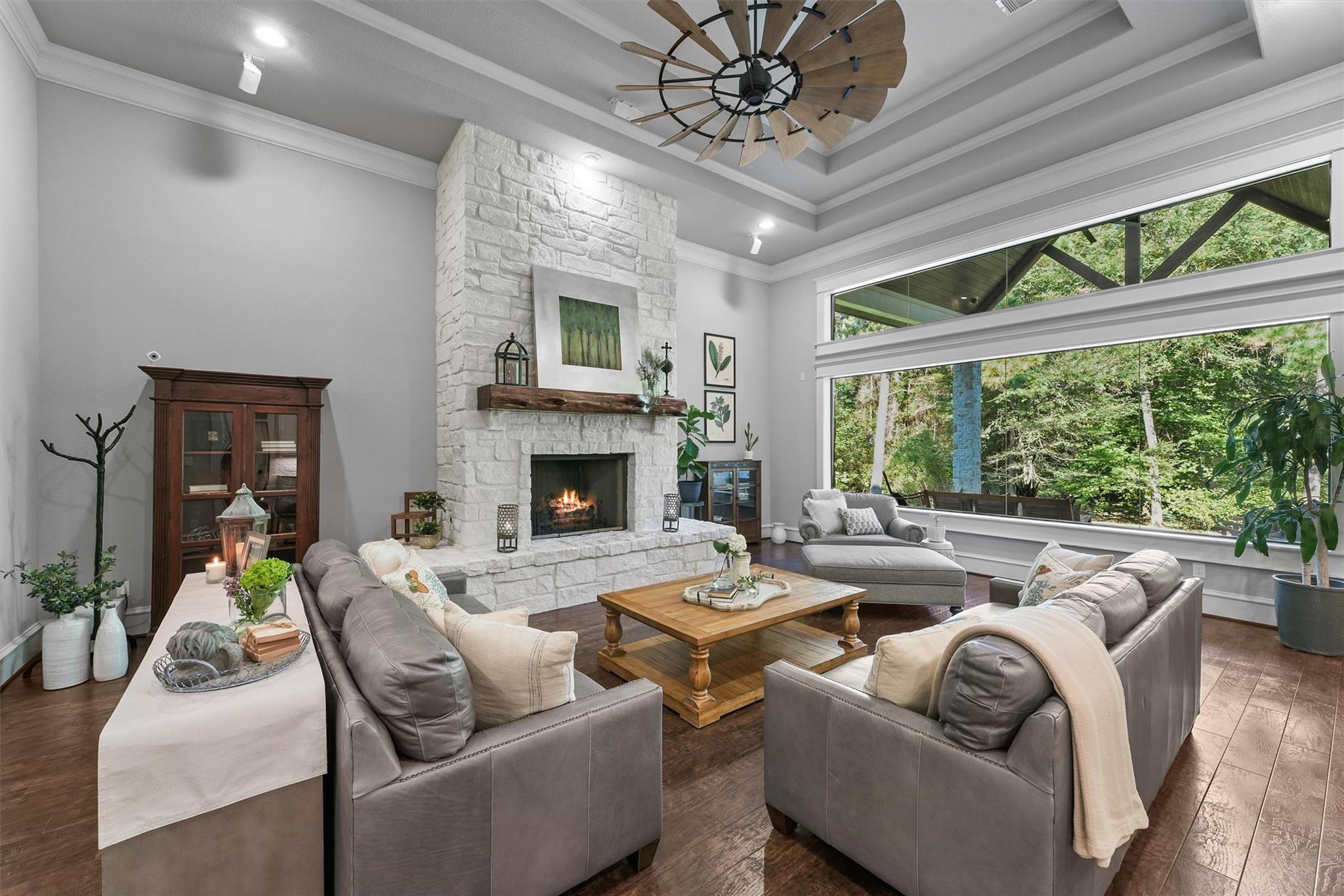 Montgomery, Texas, 77316, United States, 4 Bedrooms Bedrooms, ,3 BathroomsBathrooms,Residential,Active,1953985