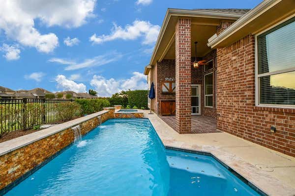 24103 VIA PRIVATO DR, RICHMOND, TX 77406 - Image 1