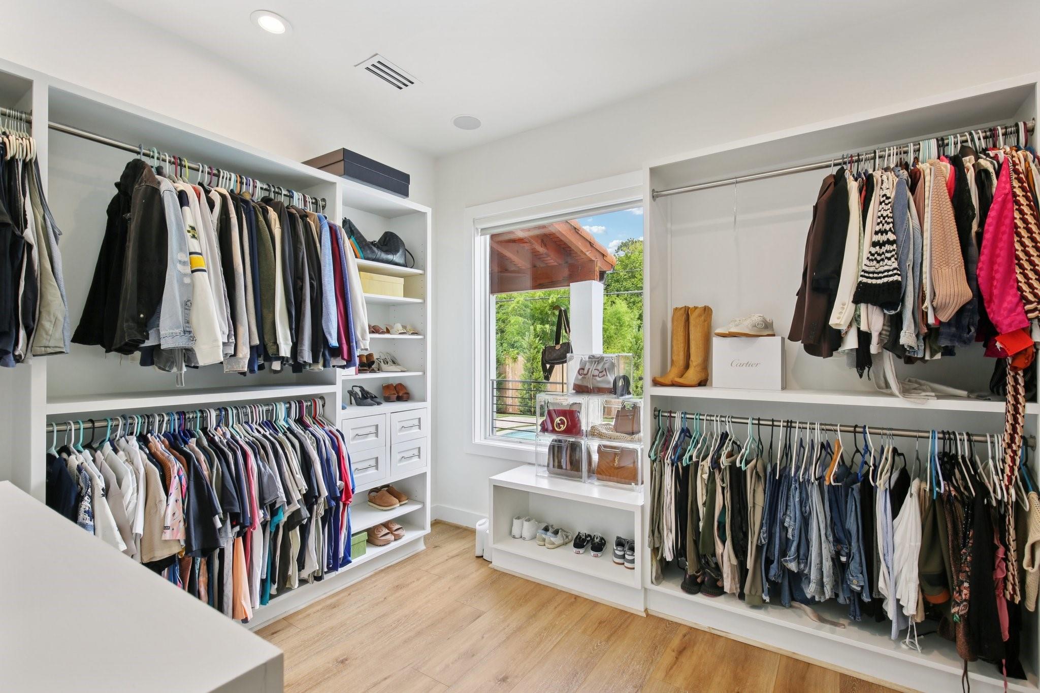 Houston, Texas, 77079, United States, 5 Bedrooms Bedrooms, ,6 BathroomsBathrooms,Residential,Active,1960174