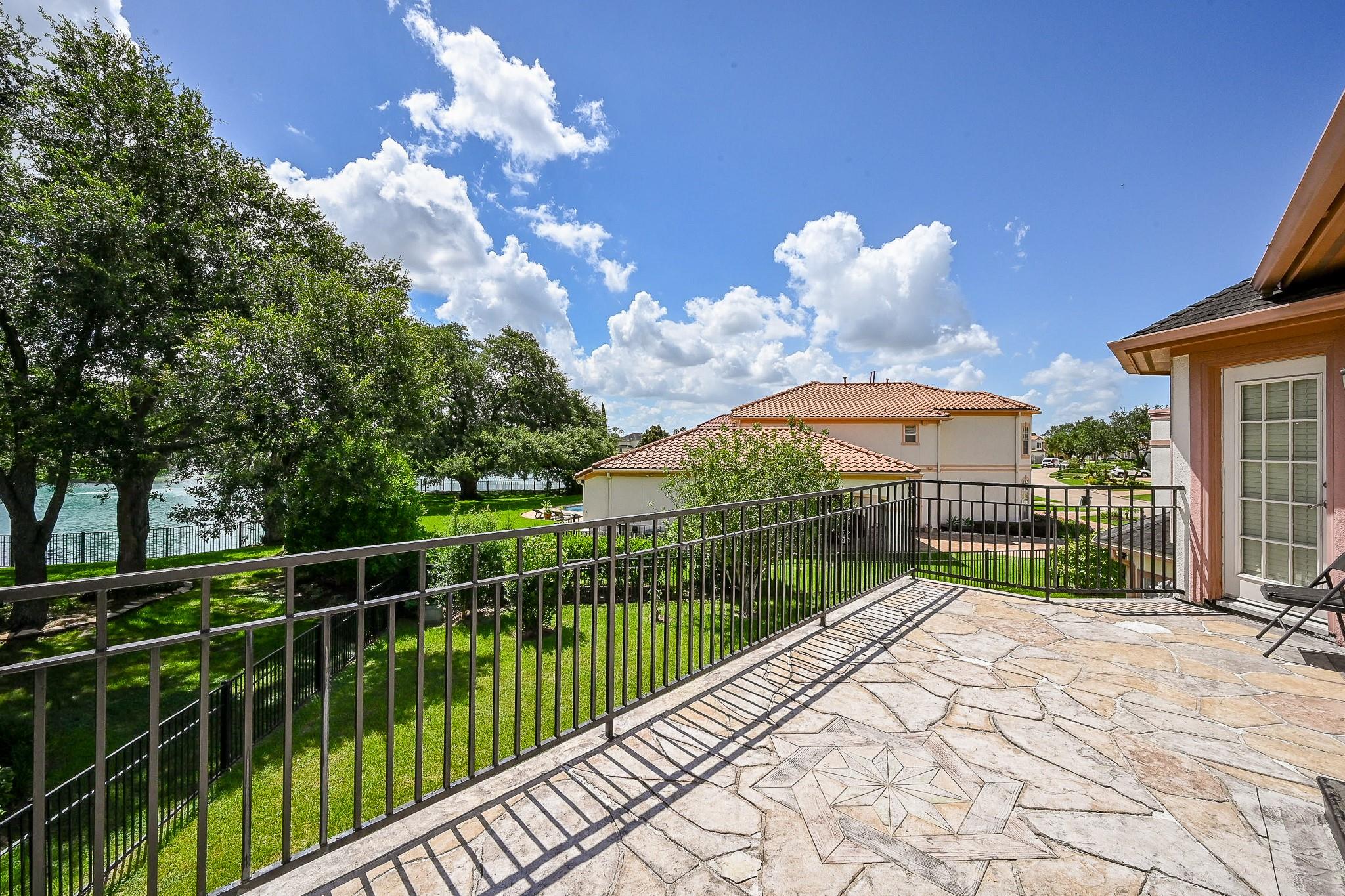 Houston, Texas, 77077, United States, 5 Bedrooms Bedrooms, ,5 BathroomsBathrooms,Residential,Active,1945837