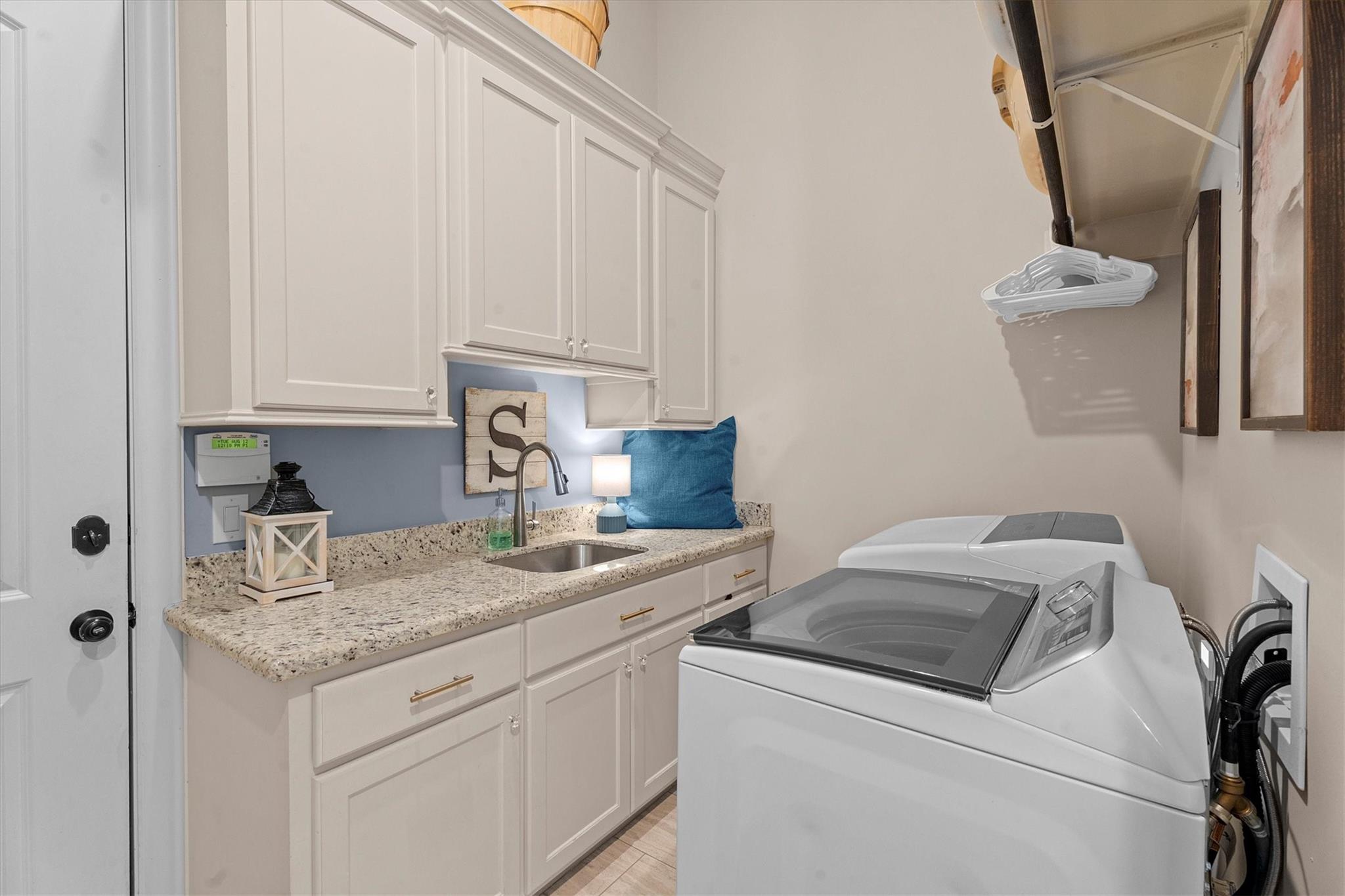 Spring, Texas, 77386, United States, 5 Bedrooms Bedrooms, ,5 BathroomsBathrooms,Residential,Active,1914631