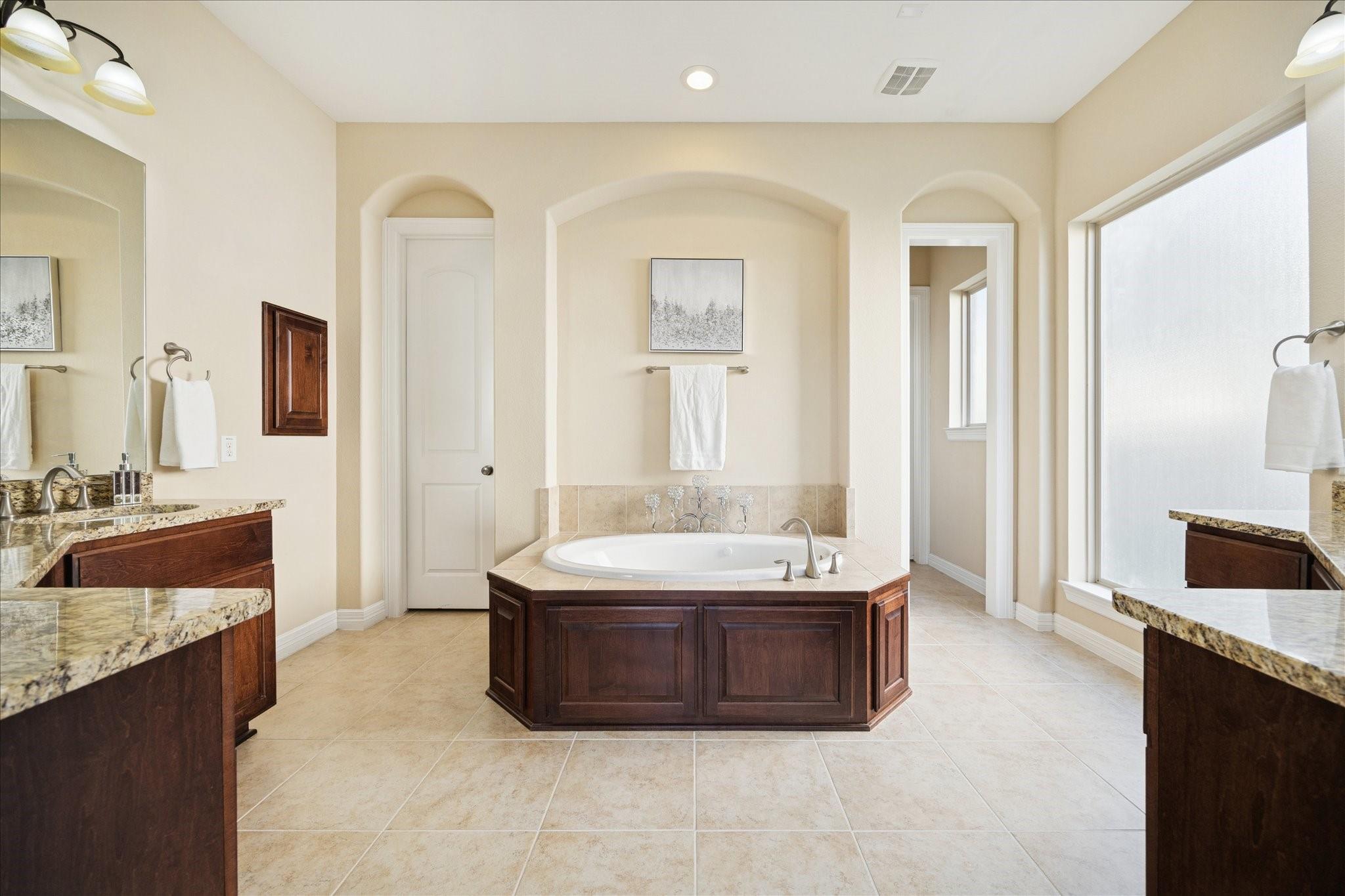 Sugar Land, Texas, 77479, United States, 4 Bedrooms Bedrooms, ,4 BathroomsBathrooms,Residential,Active,2001378