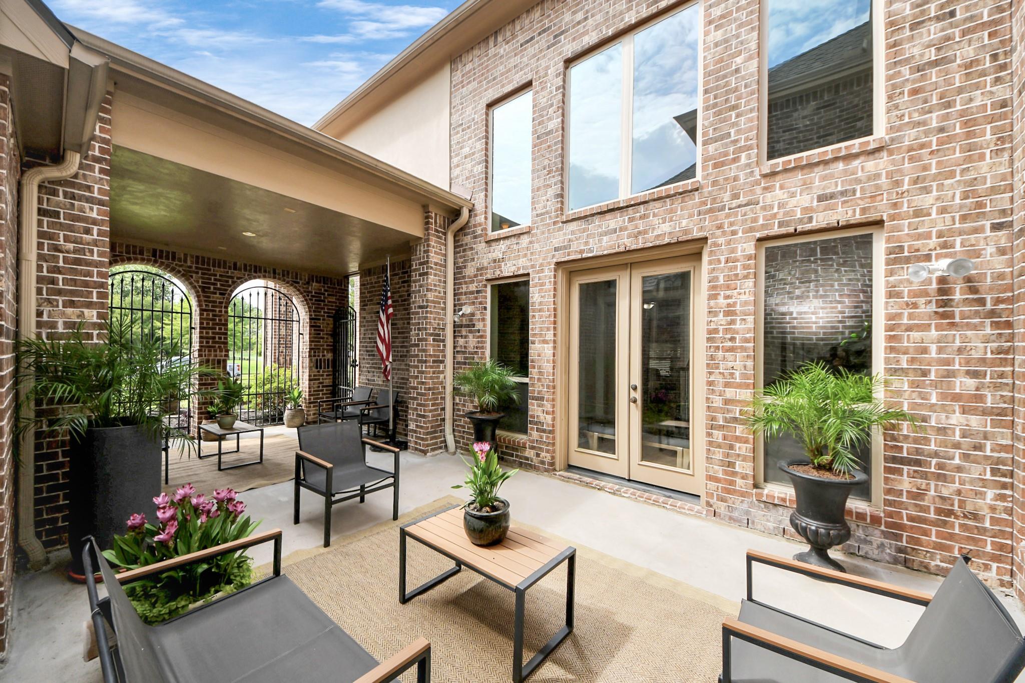 Cypress, Texas, 77429, United States, 5 Bedrooms Bedrooms, ,7 BathroomsBathrooms,Residential,Active,1889491