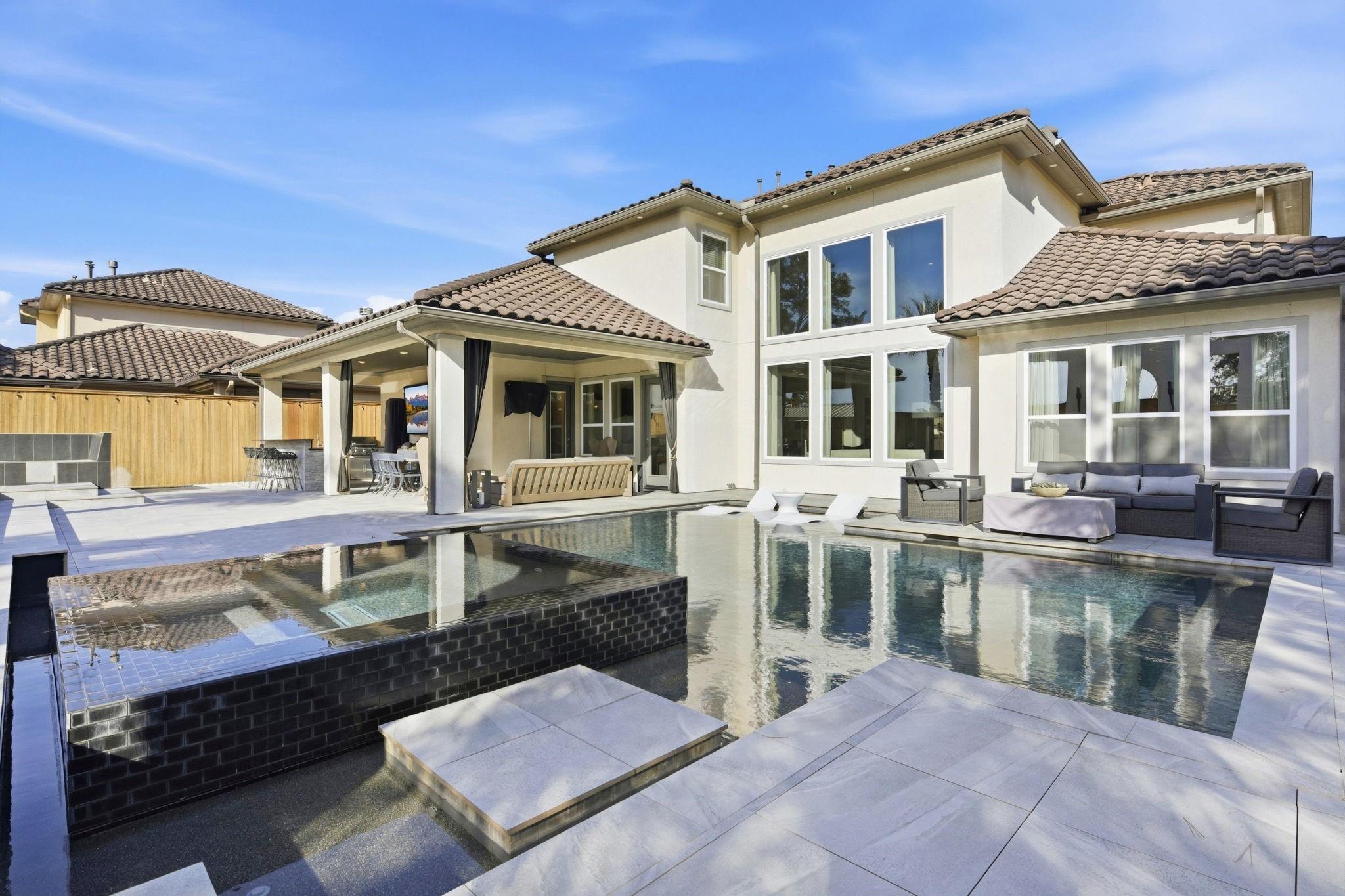 Spring, Texas, 77389, United States, 5 Bedrooms Bedrooms, ,5 BathroomsBathrooms,Residential,Active,1999943