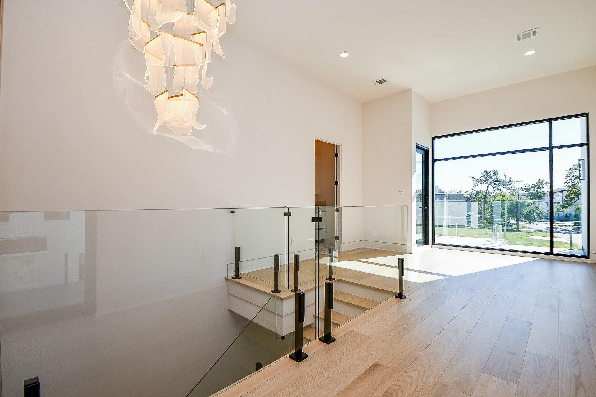 Houston, Texas, 77055, United States, 4 Bedrooms Bedrooms, ,5 BathroomsBathrooms,Residential,Active,1967102