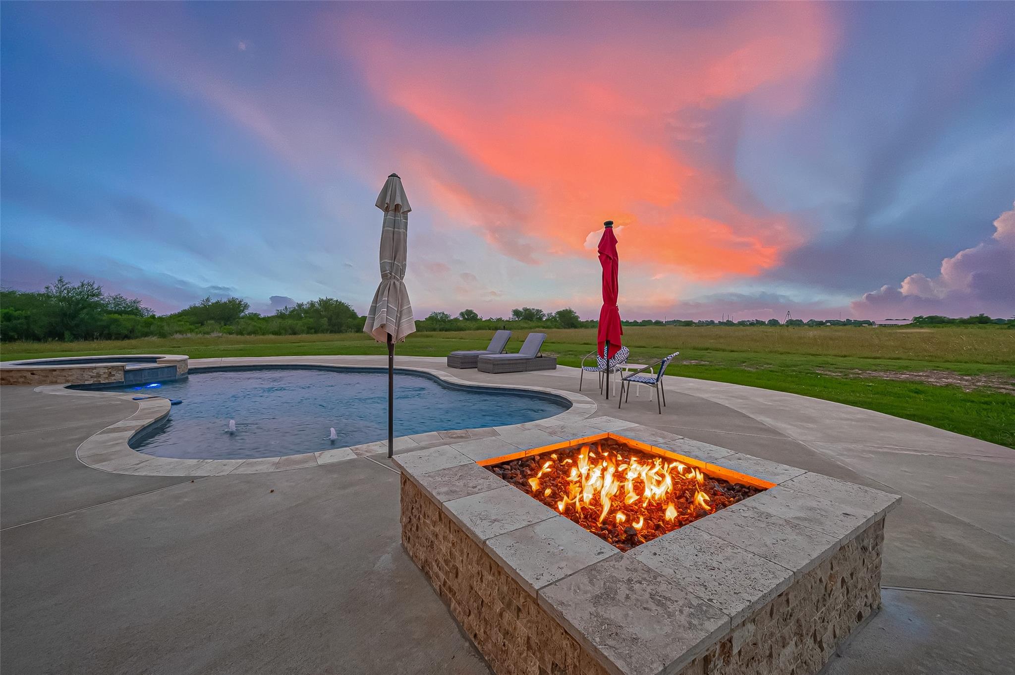 Guy, Texas, 77444, United States, 3 Bedrooms Bedrooms, ,3 BathroomsBathrooms,Residential,Active,1828702