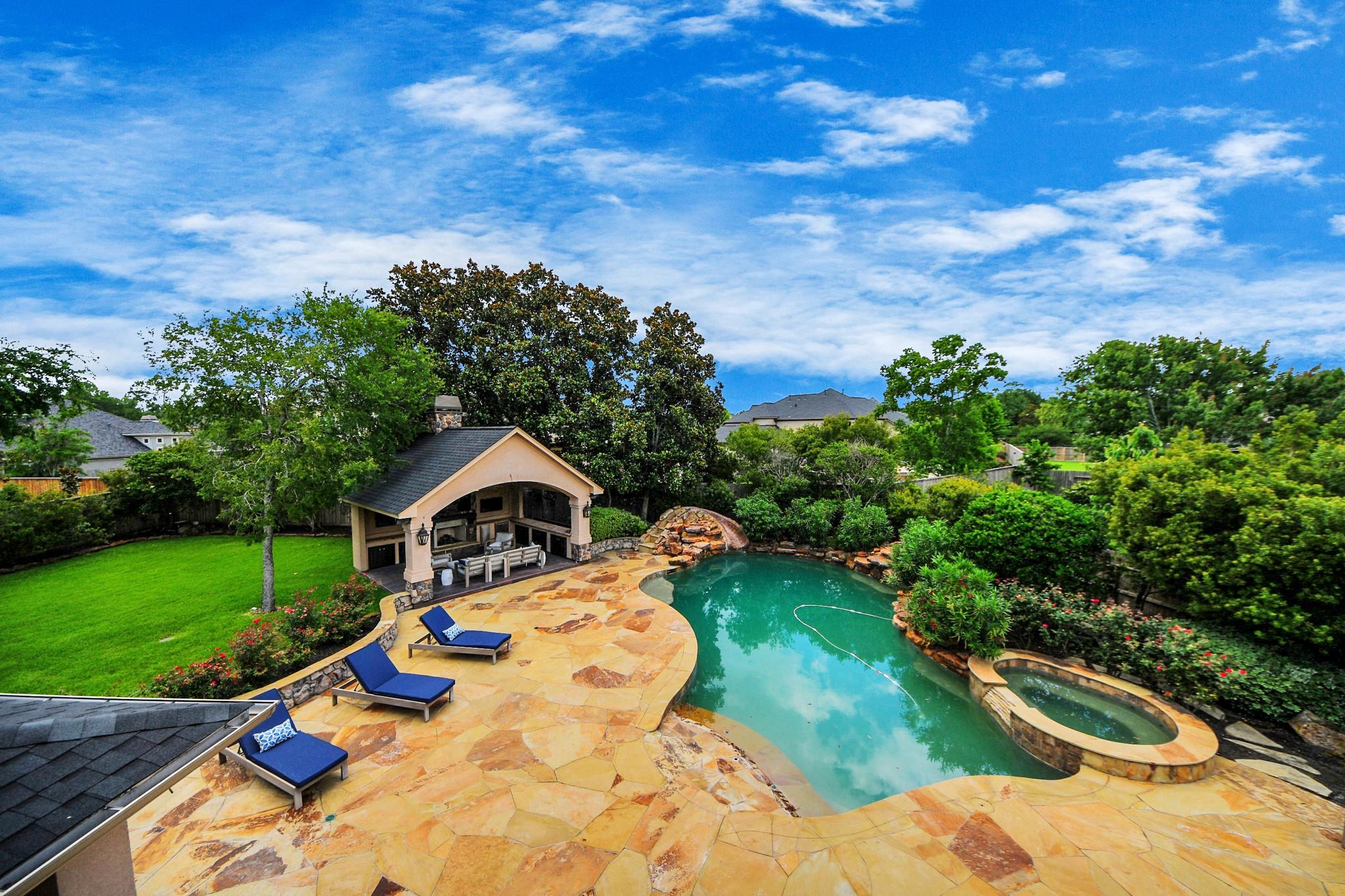 Kingwood, Texas, 77345, United States, 5 Bedrooms Bedrooms, ,5 BathroomsBathrooms,Residential,Active,1967113