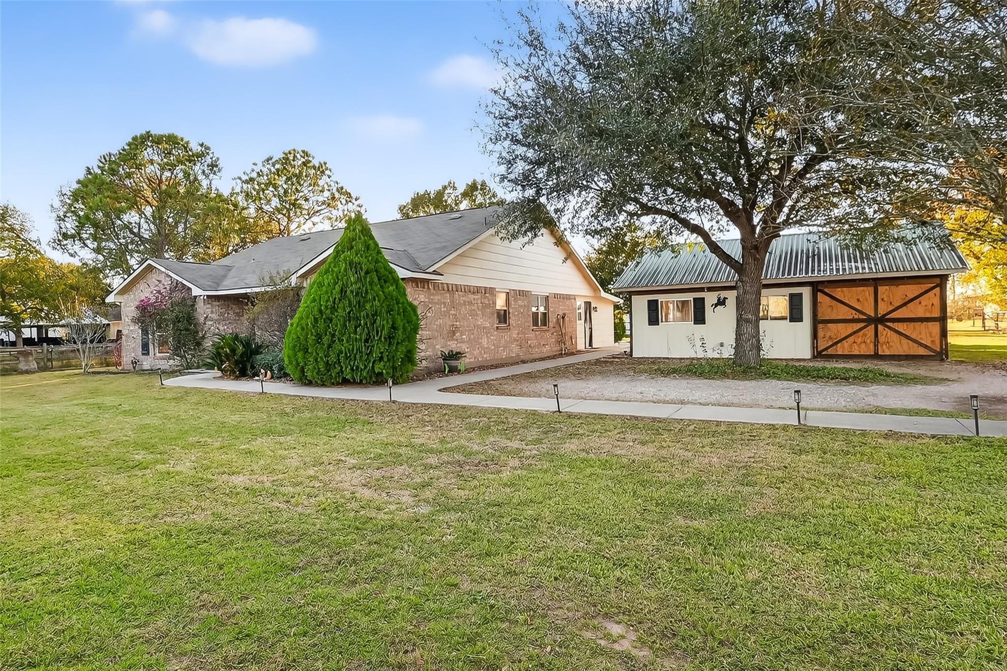 Fulshear, Texas, 77441, United States, 3 Bedrooms Bedrooms, ,3 BathroomsBathrooms,Residential,Active,2006778