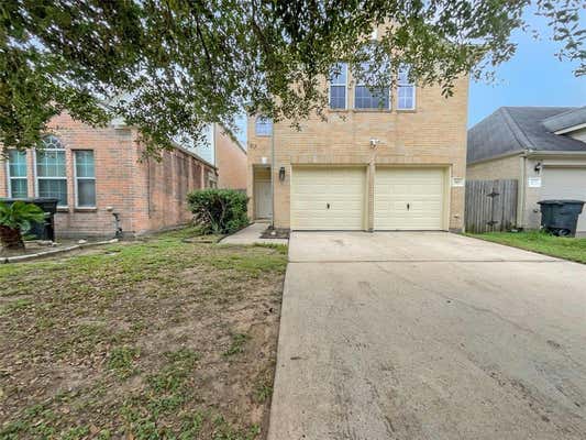 819 FOREST BARK LN, HOUSTON, TX 77067 - Image 1