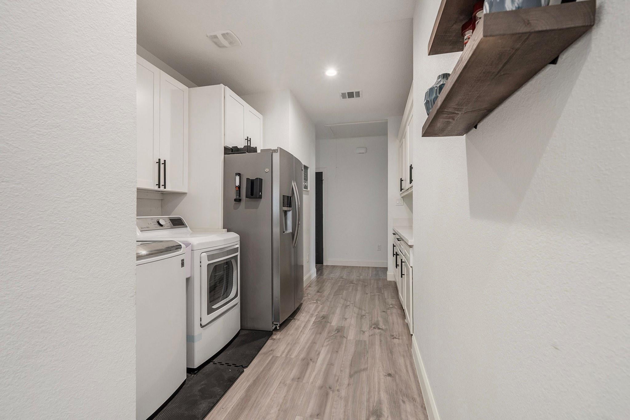 Conroe, Texas, 77304, United States, 6 Bedrooms Bedrooms, ,7 BathroomsBathrooms,Residential,Active,1971805