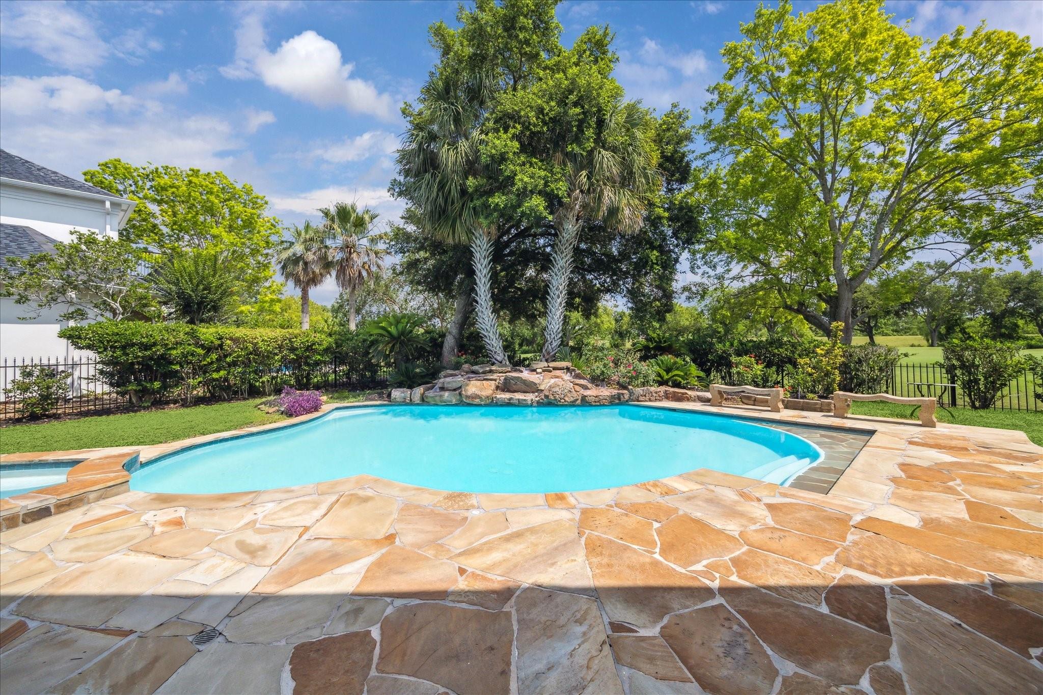 Sugar Land, Texas, 77479, United States, 4 Bedrooms Bedrooms, ,5 BathroomsBathrooms,Residential,Active,2007059