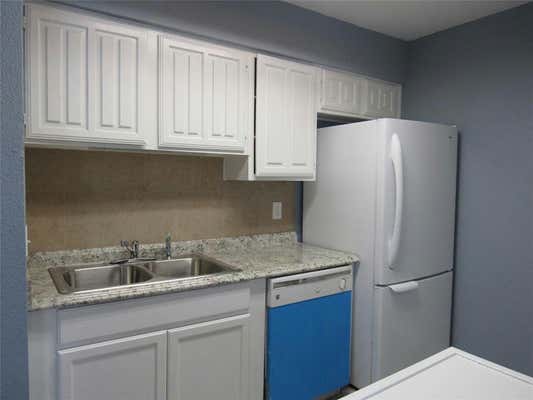 6001 REIMS RD APT 706, HOUSTON, TX 77036, photo 4 of 25