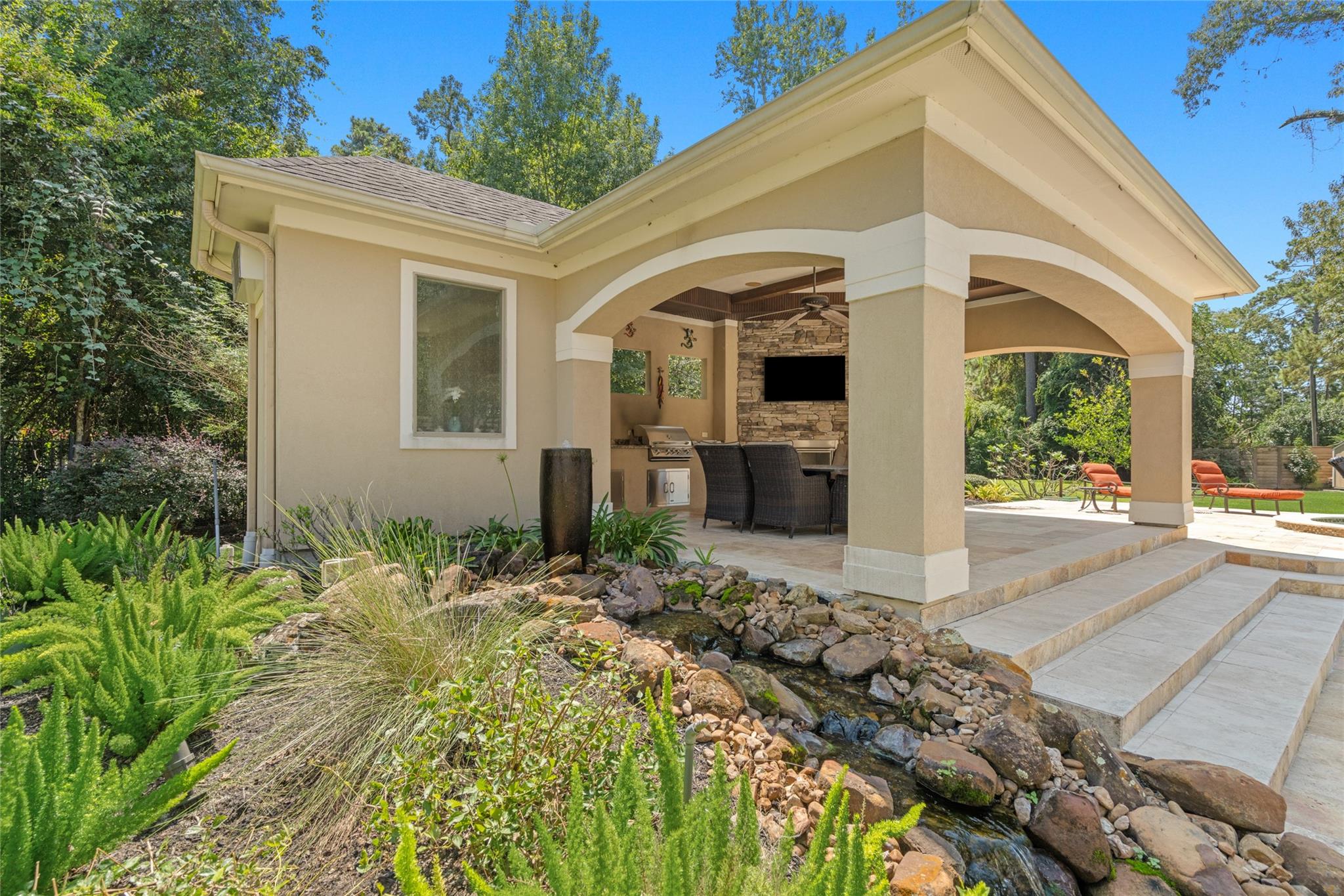 Humble, Texas, 77346, United States, 5 Bedrooms Bedrooms, ,8 BathroomsBathrooms,Residential,Active,1952313