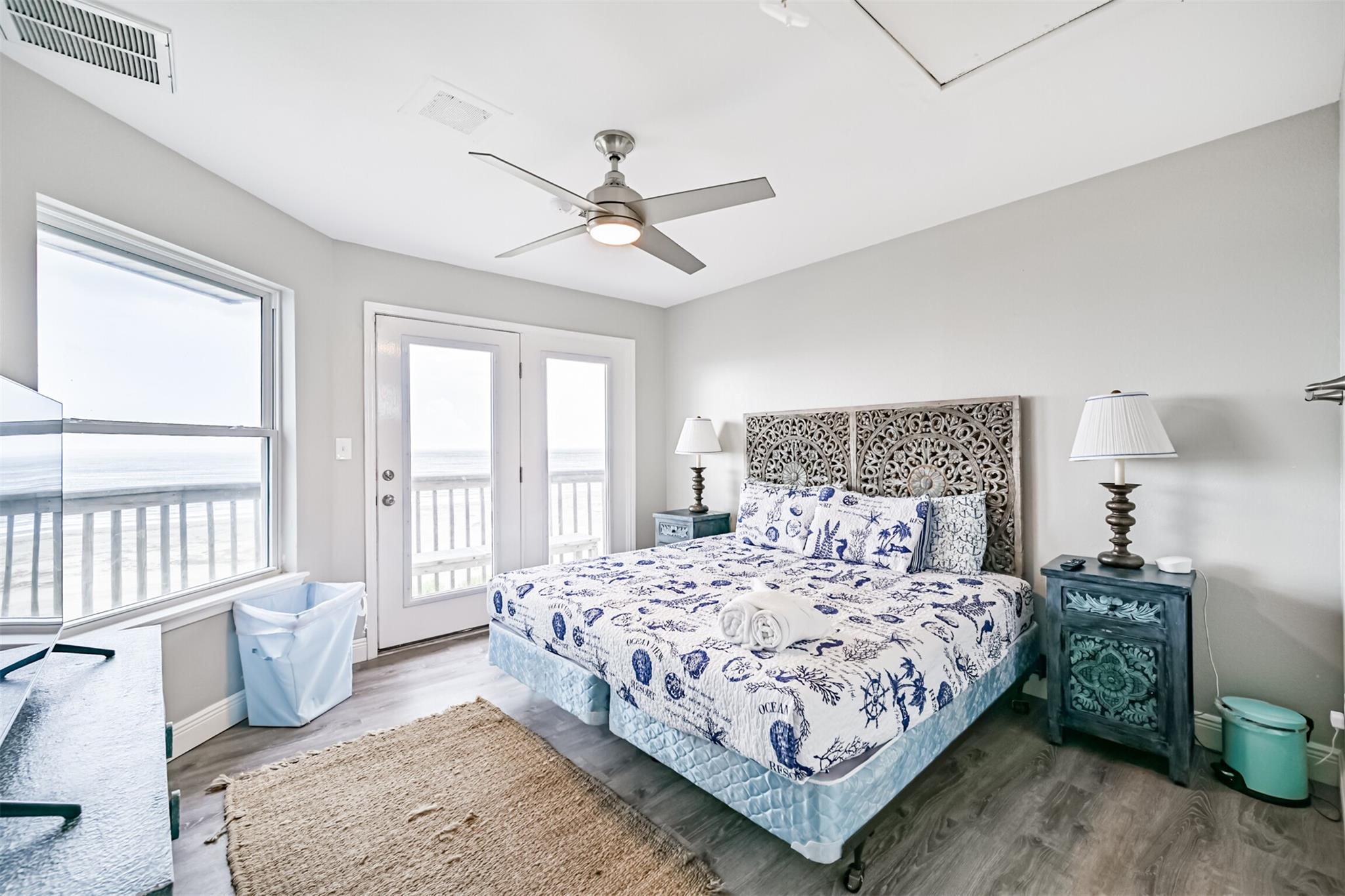 Galveston, Texas, 77554, United States, 6 Bedrooms Bedrooms, ,7 BathroomsBathrooms,Residential,Active,1907960