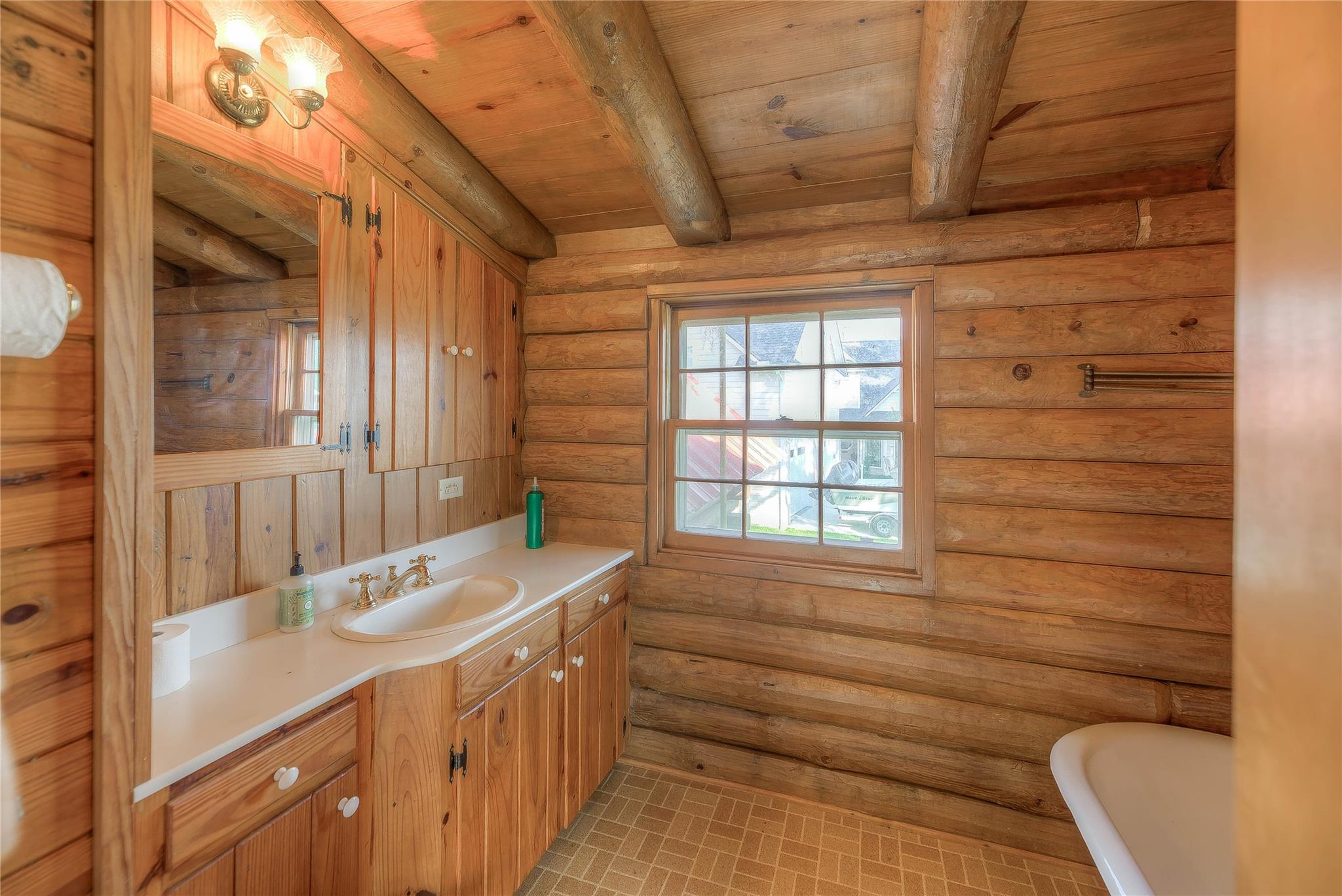 Livingston, Texas, 77351, United States, 3 Bedrooms Bedrooms, ,3 BathroomsBathrooms,Residential,Active,1961912