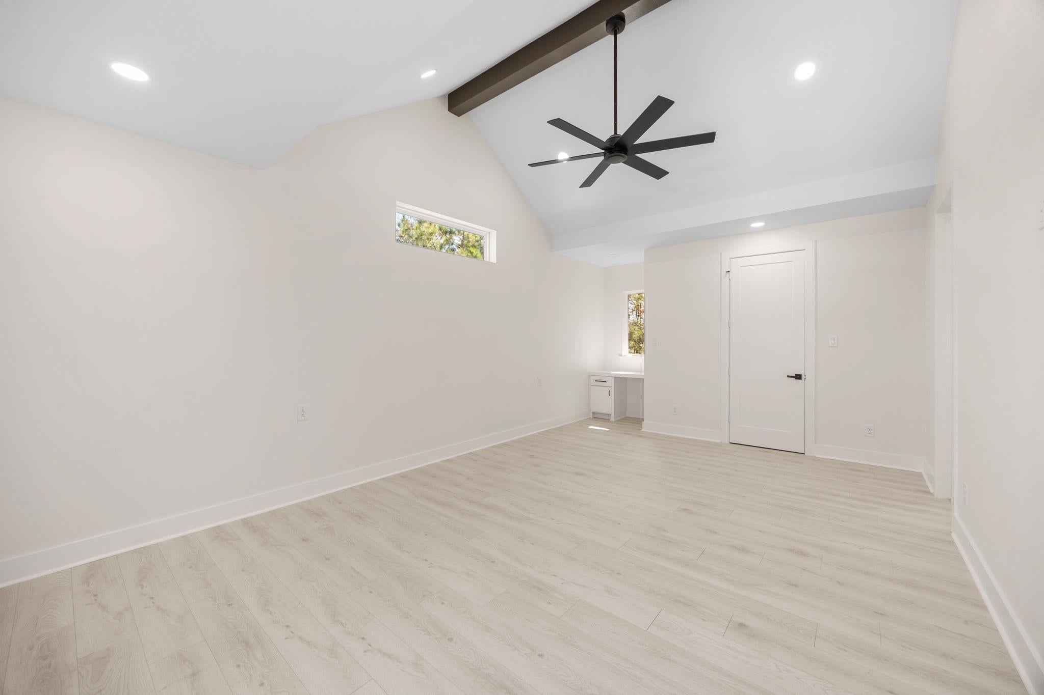 Montgomery, Texas, 77316, United States, 4 Bedrooms Bedrooms, ,4 BathroomsBathrooms,Residential,Active,1962179