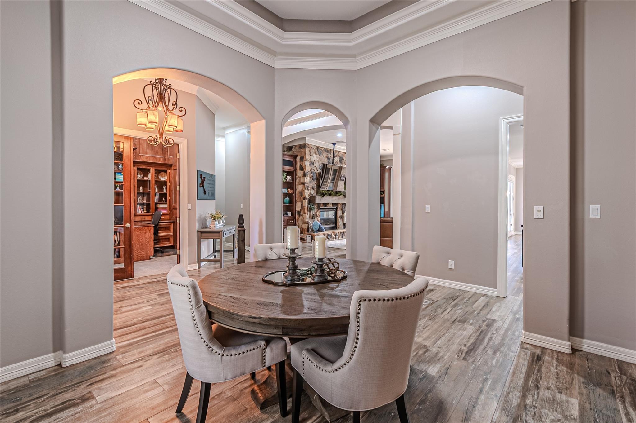 Montgomery, Texas, 77316, United States, 4 Bedrooms Bedrooms, ,7 BathroomsBathrooms,Residential,Active,1993945