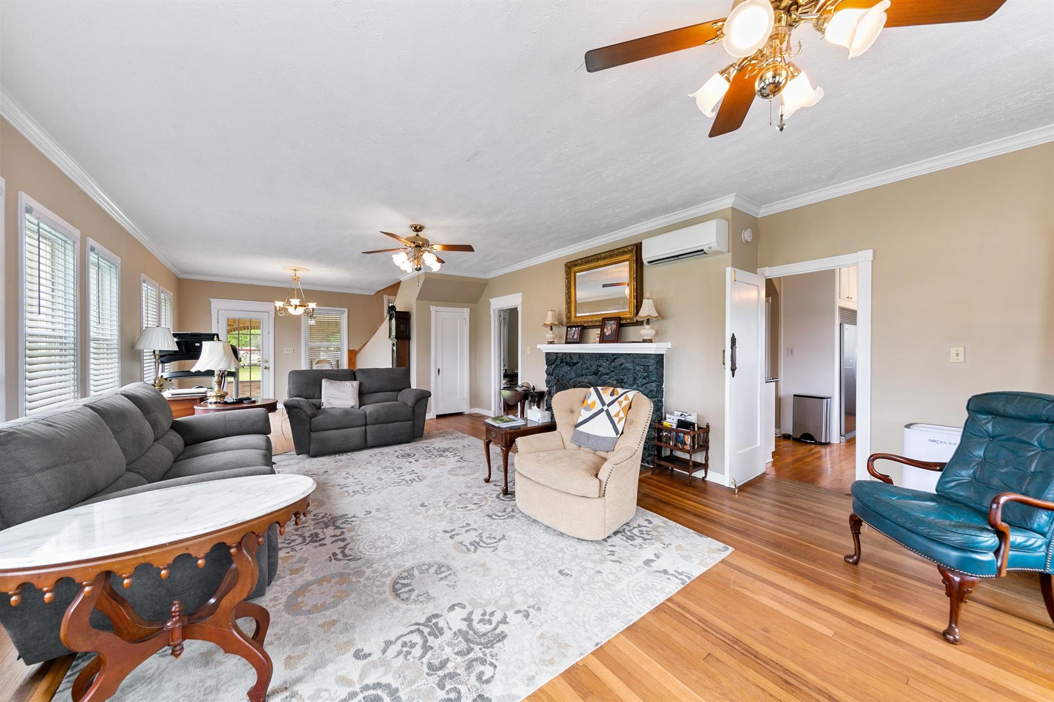 Highlands, Texas, 77562, United States, ,3 BathroomsBathrooms,Residential,Active,1780312