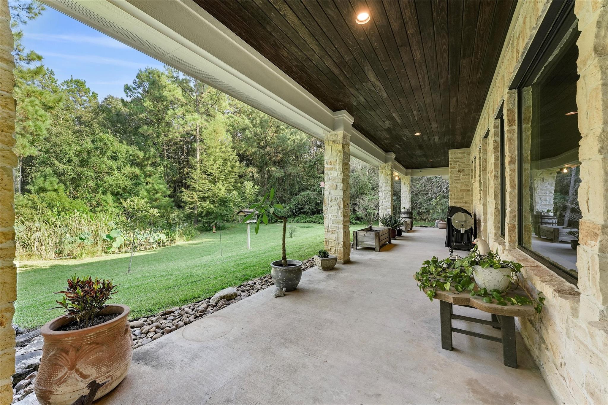 Montgomery, Texas, 77316, United States, 4 Bedrooms Bedrooms, ,3 BathroomsBathrooms,Residential,Active,1953985