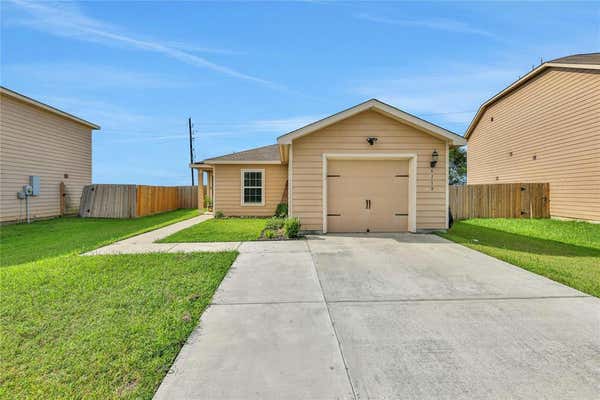 6119 CORAL COVE RD, COVE, TX 77523 - Image 1