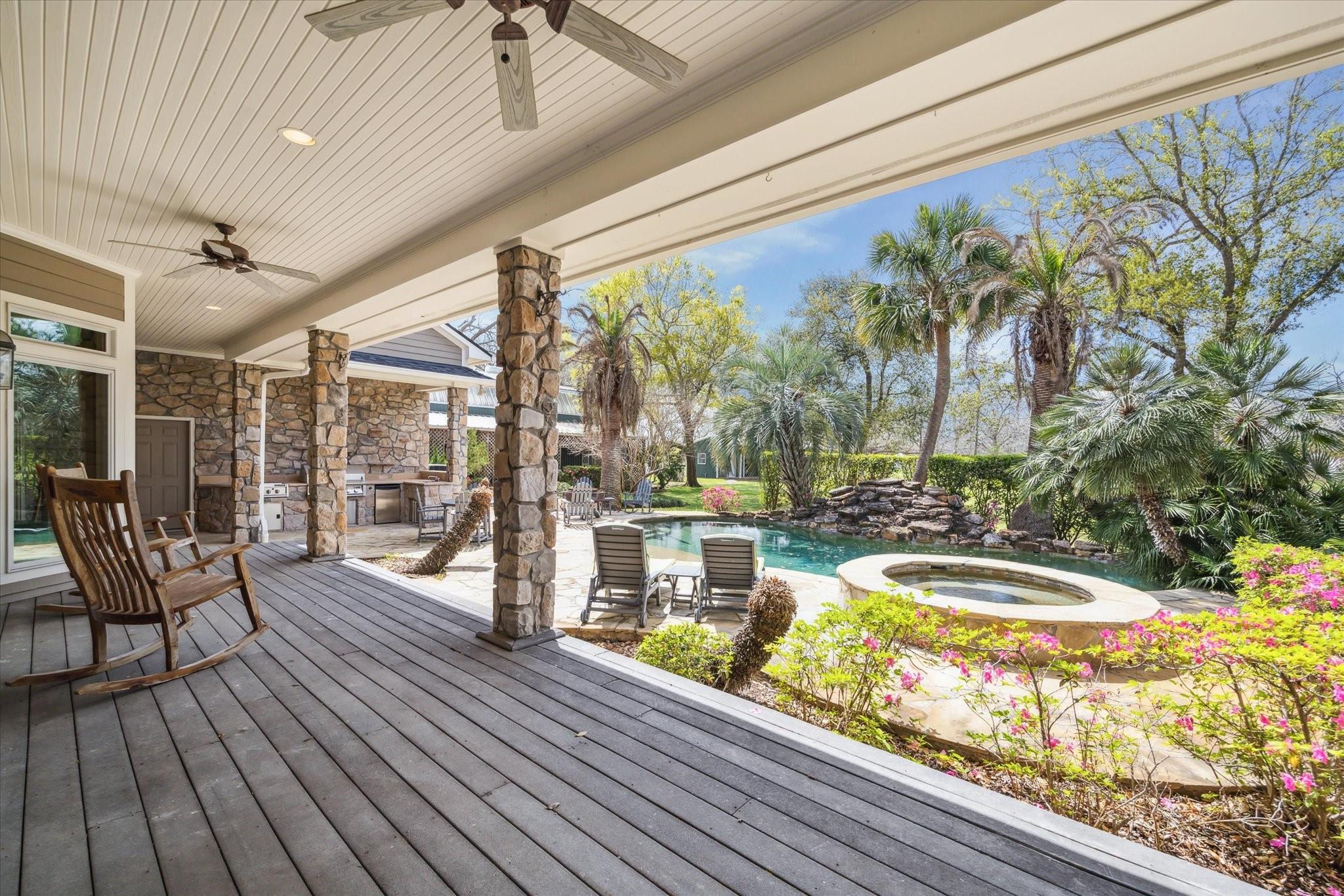 Sugar Land, Texas, 77479, United States, 4 Bedrooms Bedrooms, ,4 BathroomsBathrooms,Residential,Active,1914847