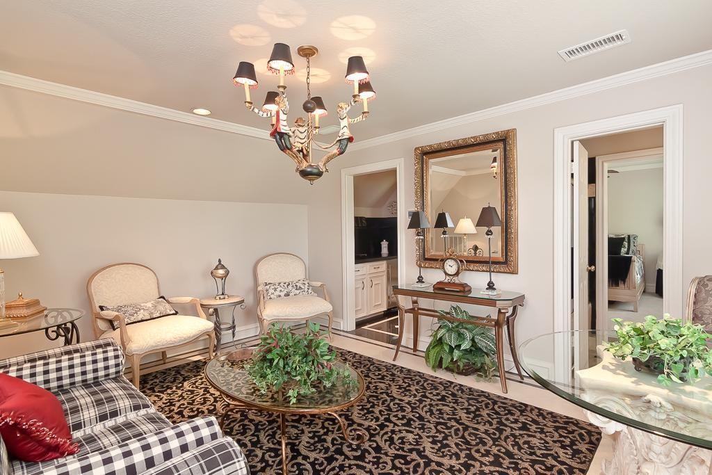 Sugar Land, Texas, 77479, United States, 6 Bedrooms Bedrooms, ,9 BathroomsBathrooms,Residential,Active,1970925