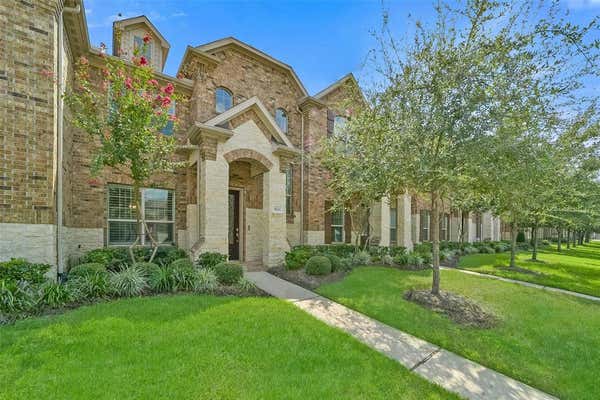 9211 MONARCH MIST LN, HOUSTON, TX 77070, photo 2 of 32