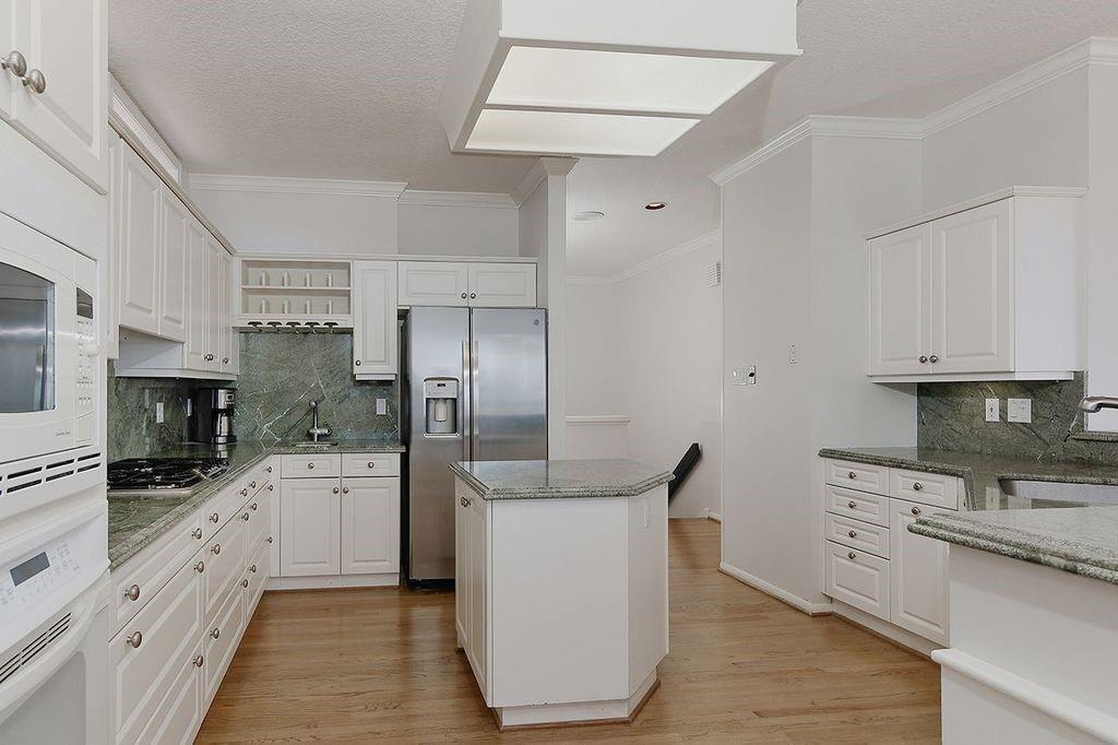 Willis, Texas, 77318, United States, 5 Bedrooms Bedrooms, ,4 BathroomsBathrooms,Residential,Active,2007664