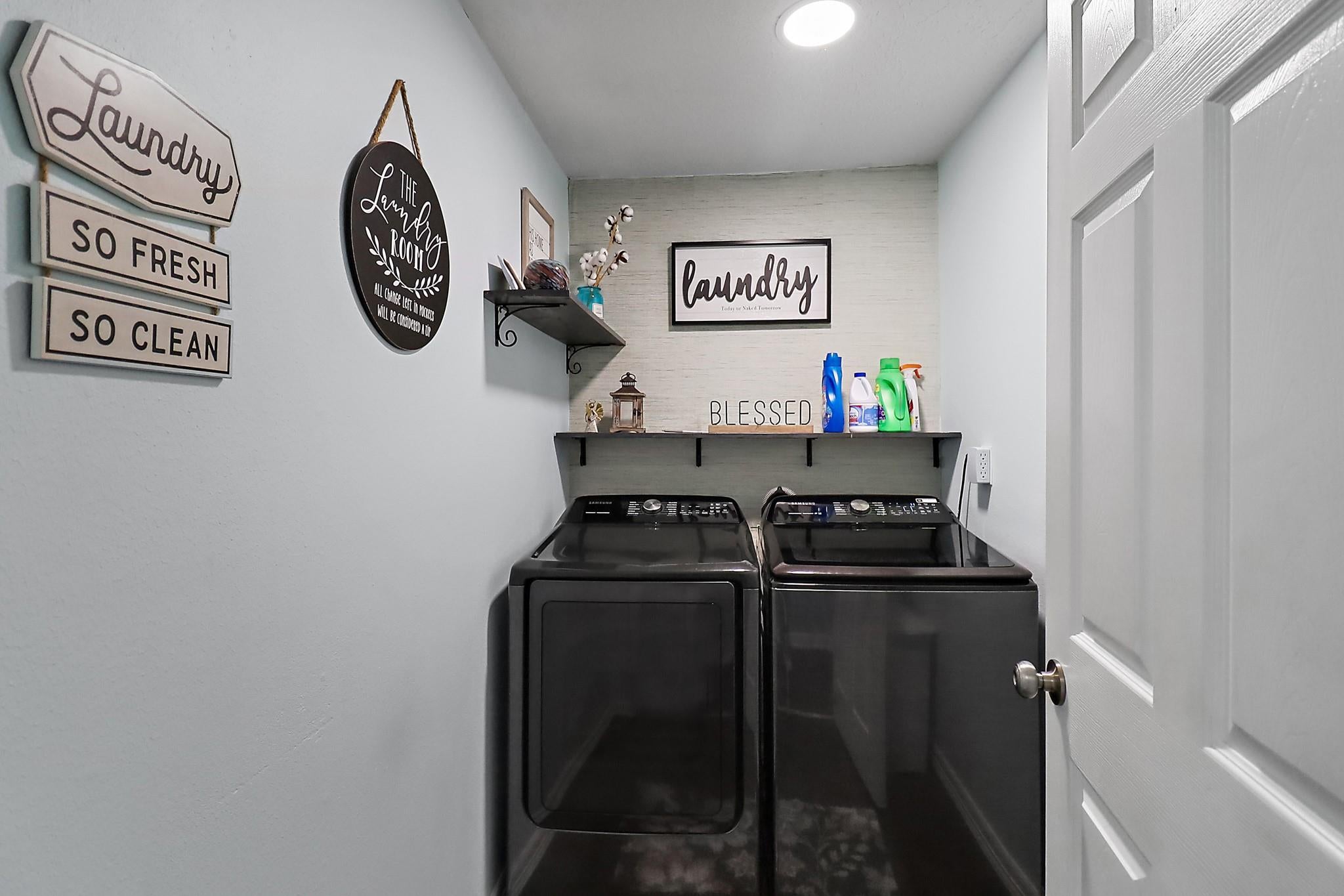 Crosby, Texas, 77532, United States, 4 Bedrooms Bedrooms, ,2 BathroomsBathrooms,Residential,Active,2003559