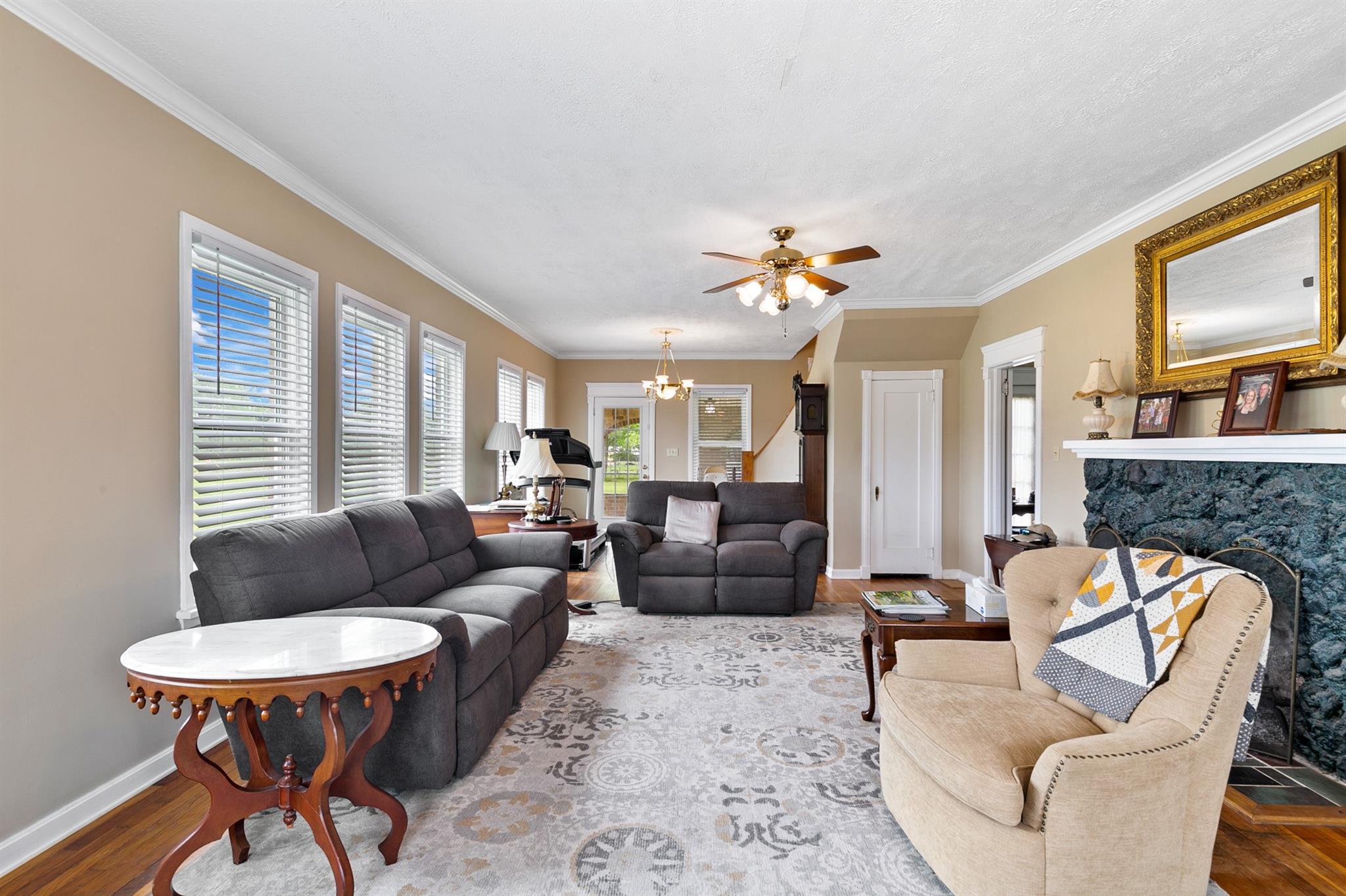Highlands, Texas, 77562, United States, ,3 BathroomsBathrooms,Residential,Active,1780312