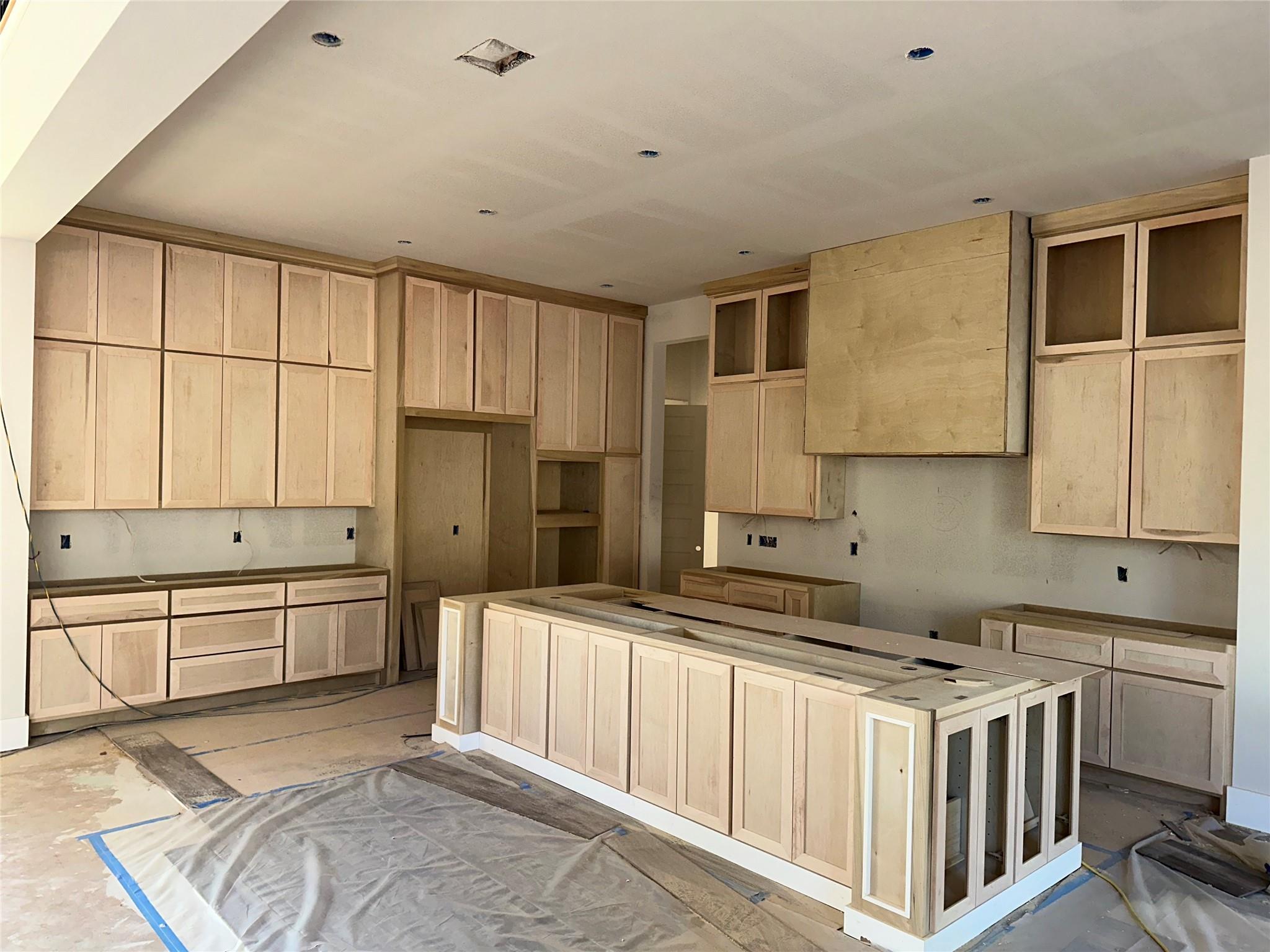 Montgomery, Texas, 77316, United States, 5 Bedrooms Bedrooms, ,7 BathroomsBathrooms,Residential,Active,1965996