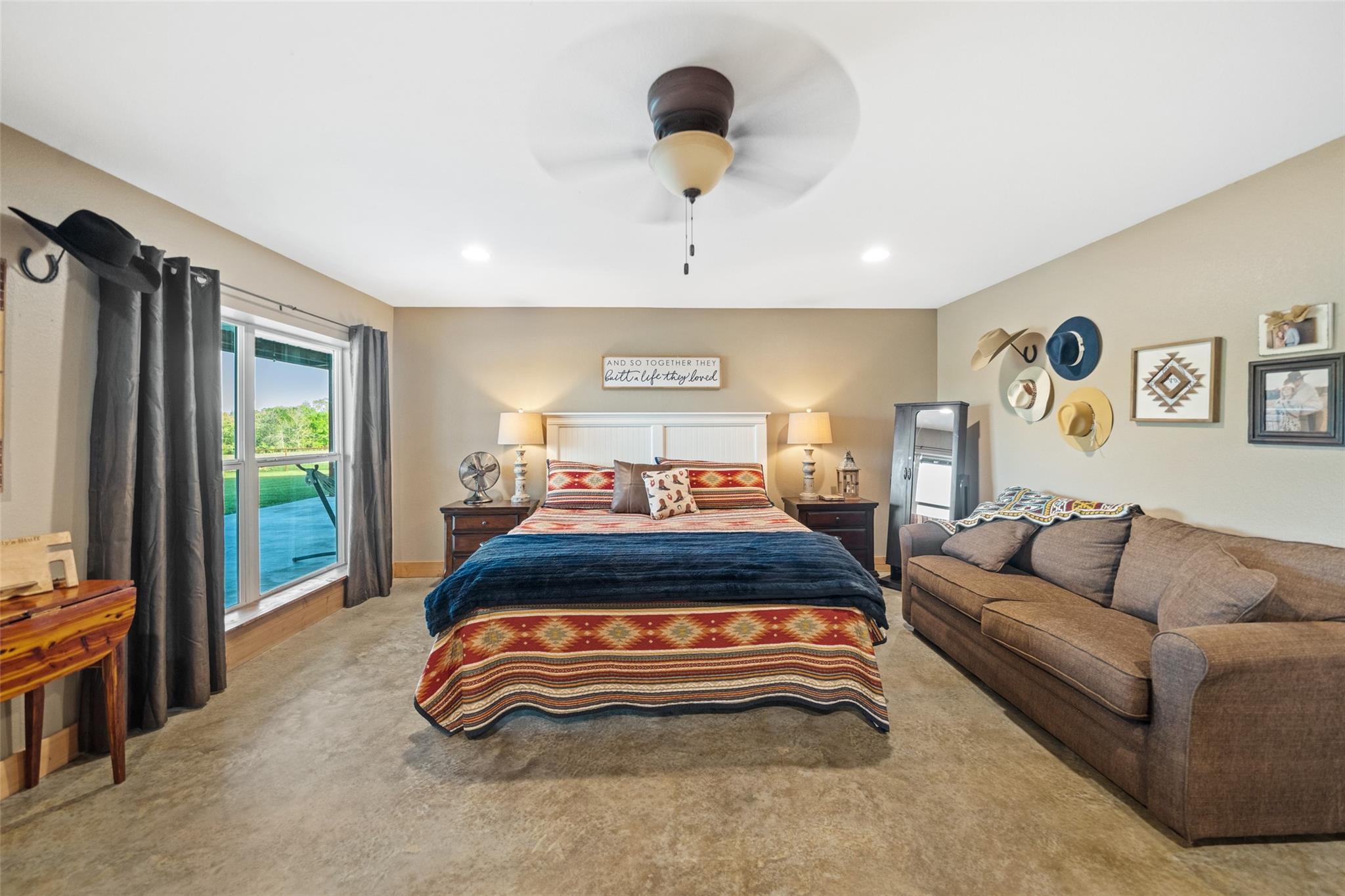 Centerville, Texas, 75833, United States, 6 Bedrooms Bedrooms, ,3 BathroomsBathrooms,Residential,Active,1862877