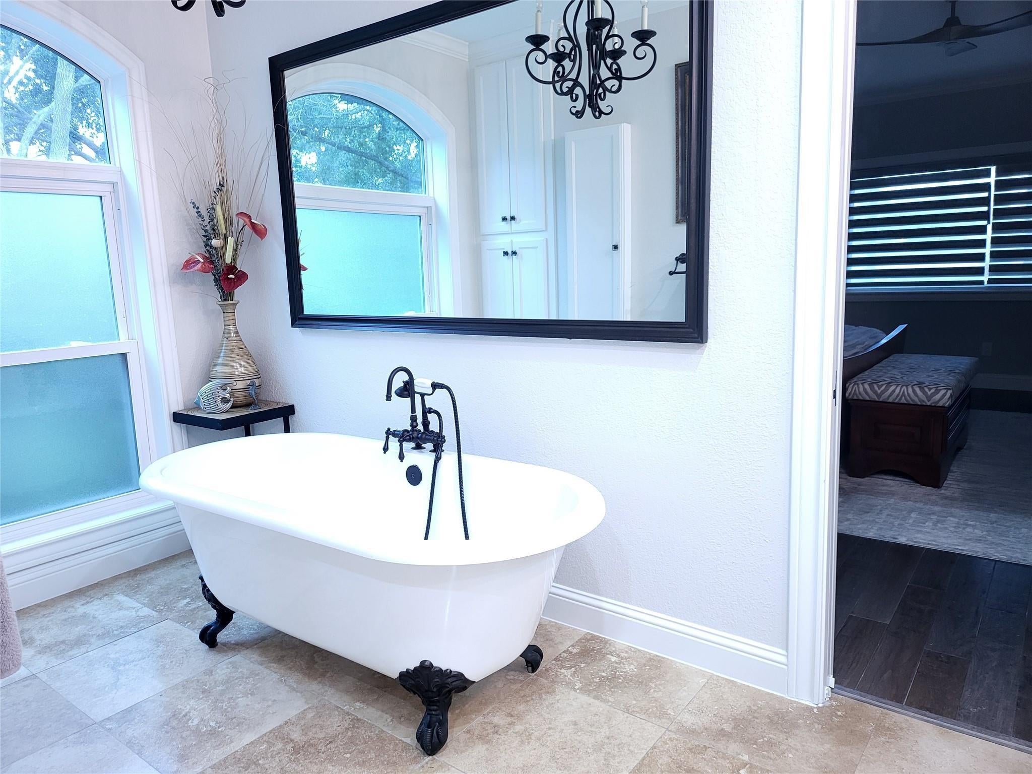 Sugar Land, Texas, 77479, United States, 5 Bedrooms Bedrooms, ,4 BathroomsBathrooms,Residential,Active,2009839