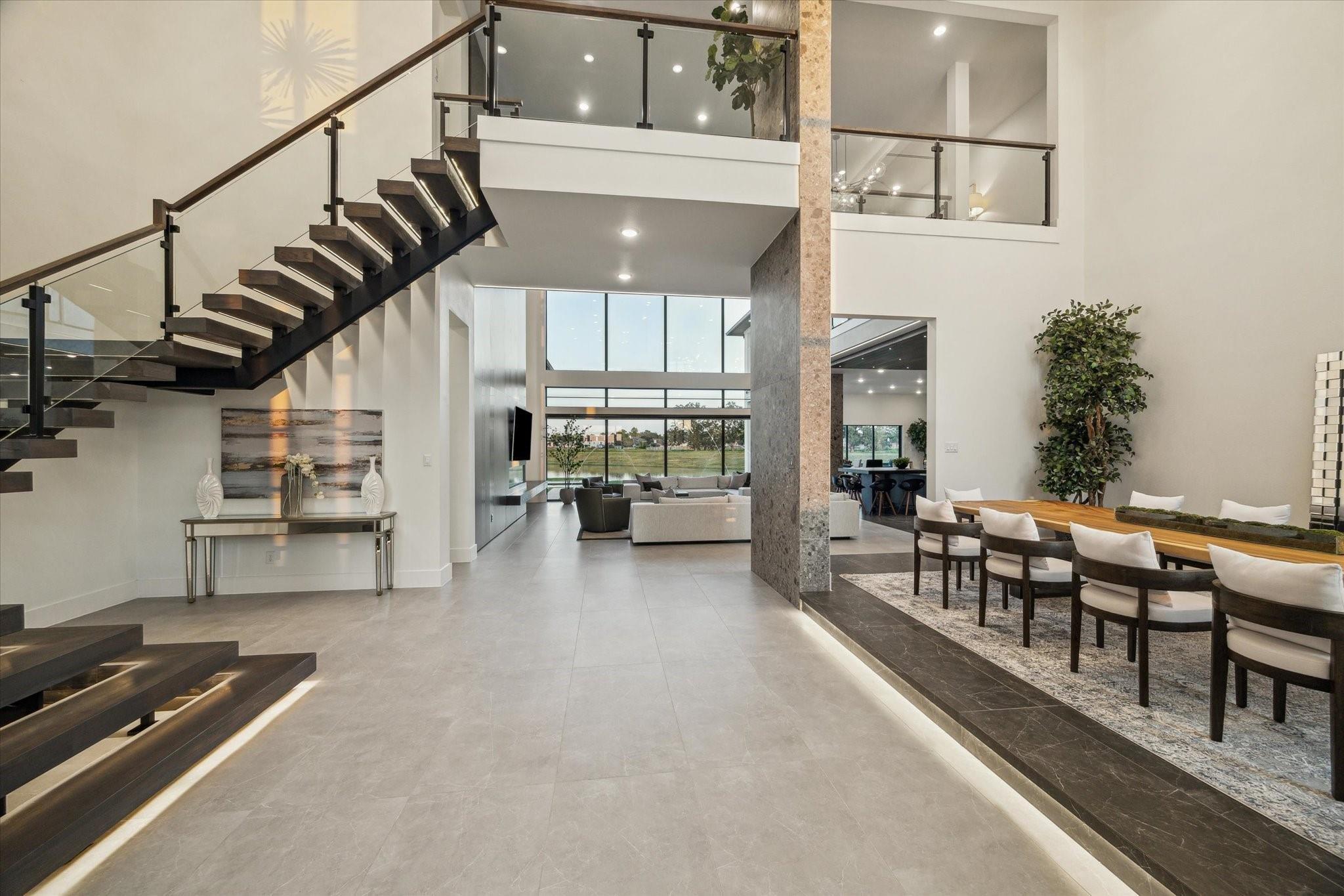 Richmond, Texas, 77469, United States, 5 Bedrooms Bedrooms, ,8 BathroomsBathrooms,Residential,Active,1990594