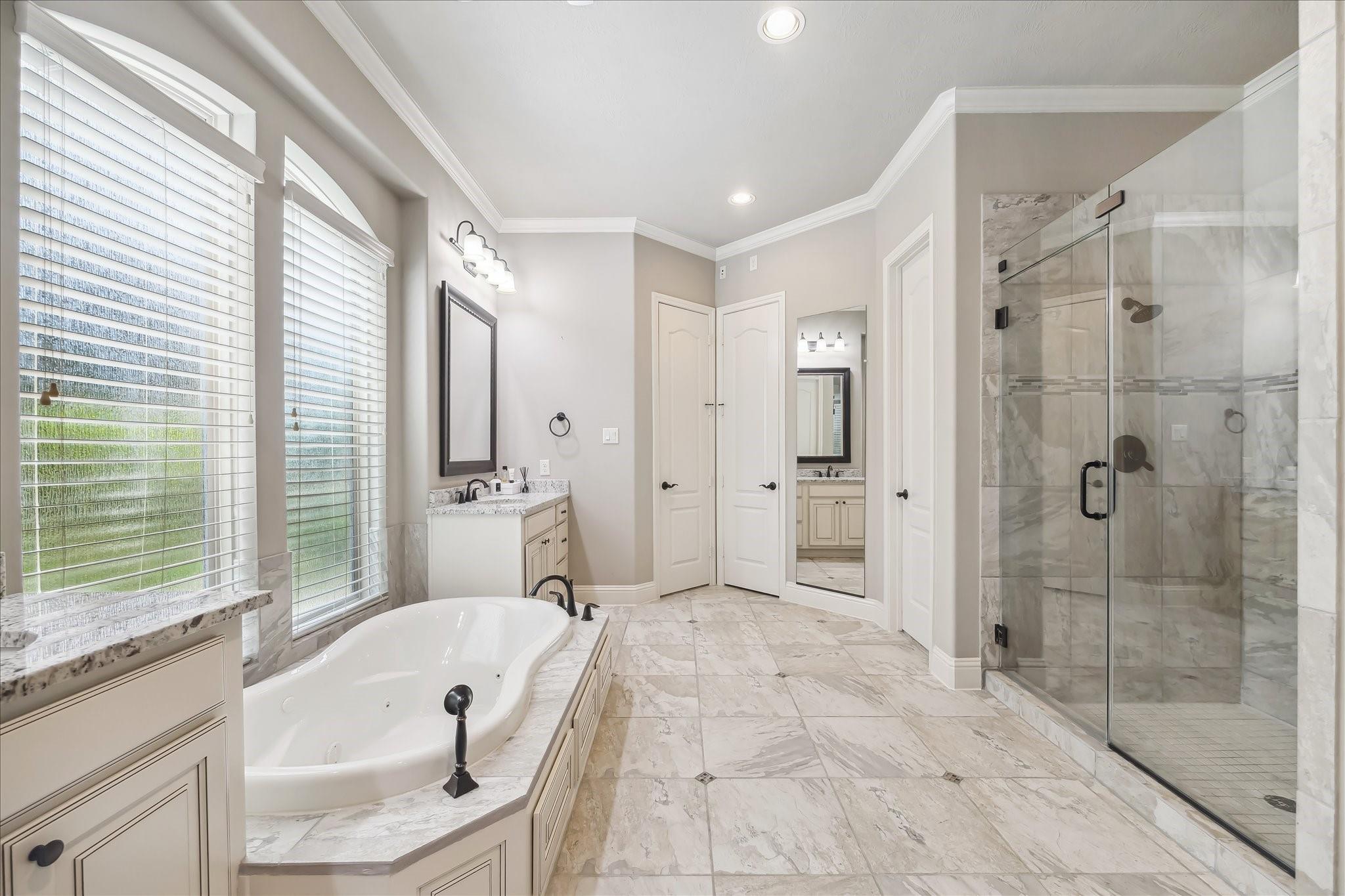 Sugar Land, Texas, 77479, United States, 5 Bedrooms Bedrooms, ,5 BathroomsBathrooms,Residential,Active,1894213