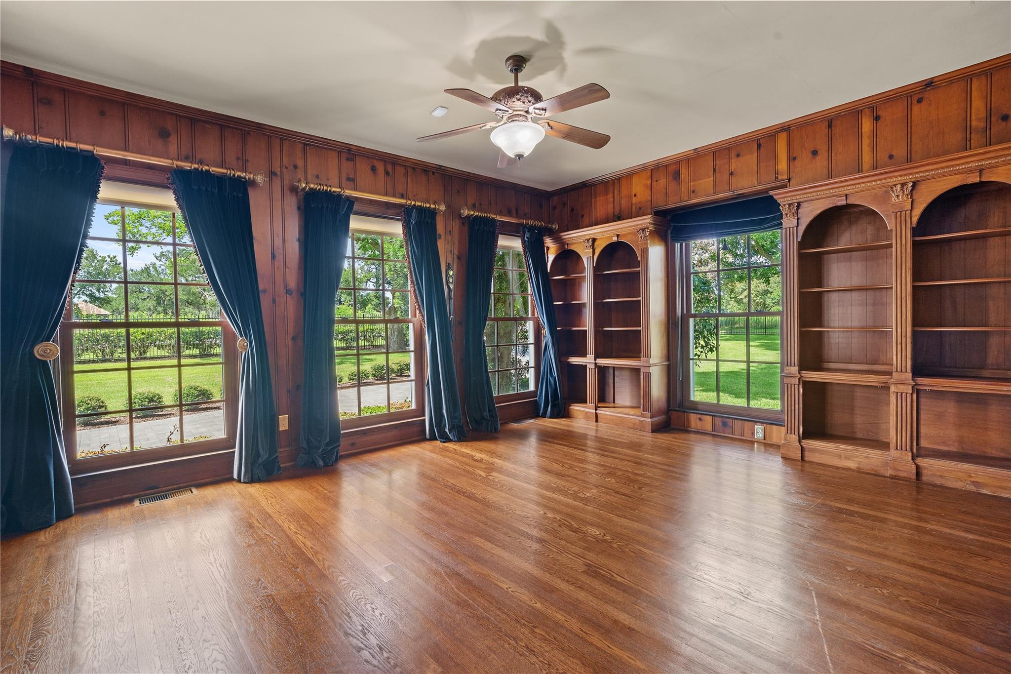 Richmond, Texas, 77469, United States, 7 Bedrooms Bedrooms, ,6 BathroomsBathrooms,Residential,Active,1880354