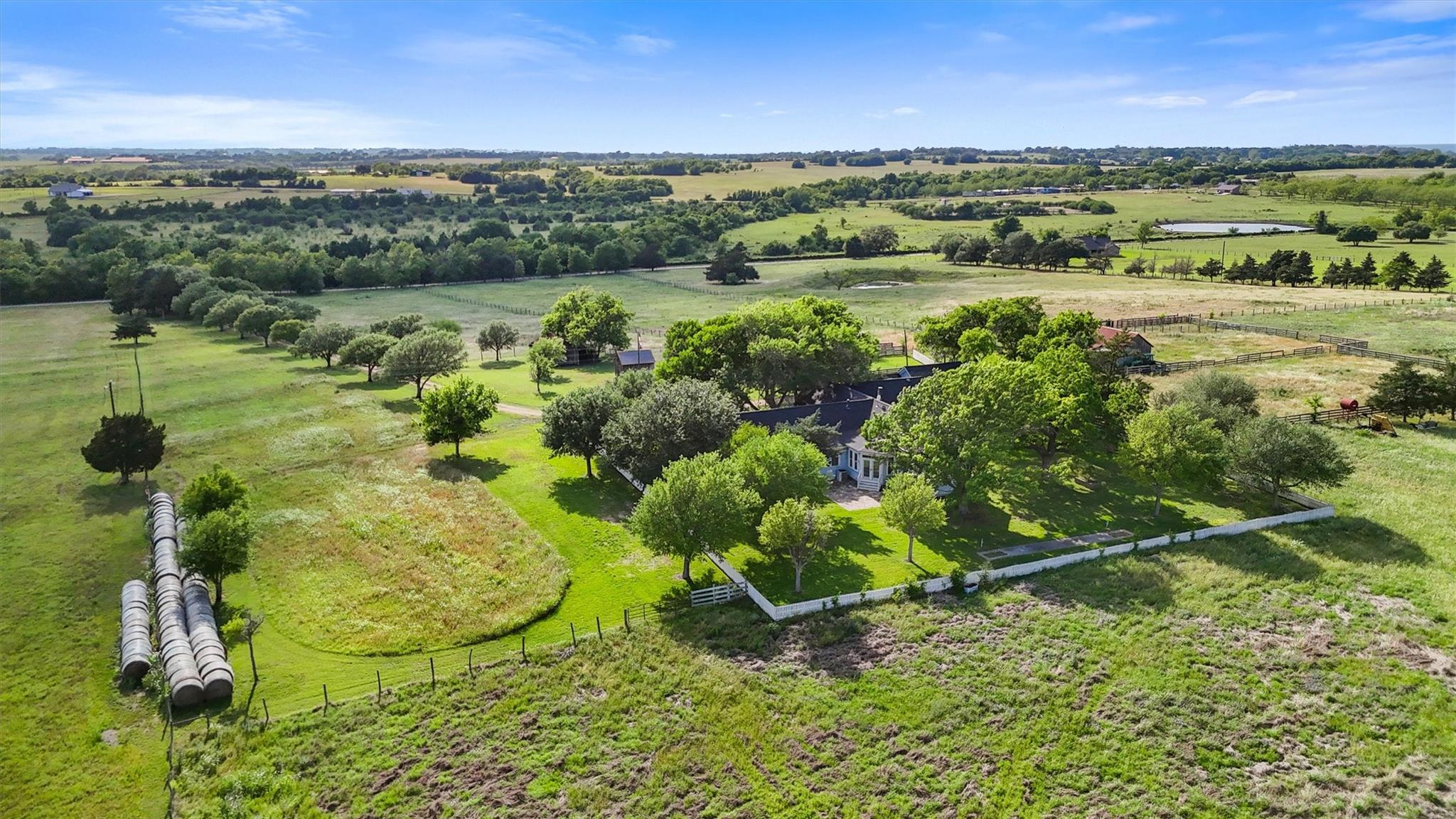 Brenham, Texas, 77833, United States, 3 Bedrooms Bedrooms, ,3 BathroomsBathrooms,Residential,Active,1920281