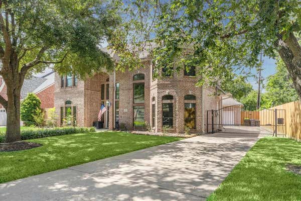 2 CARDWELL CT, HOUSTON, TX 77055 - Image 1