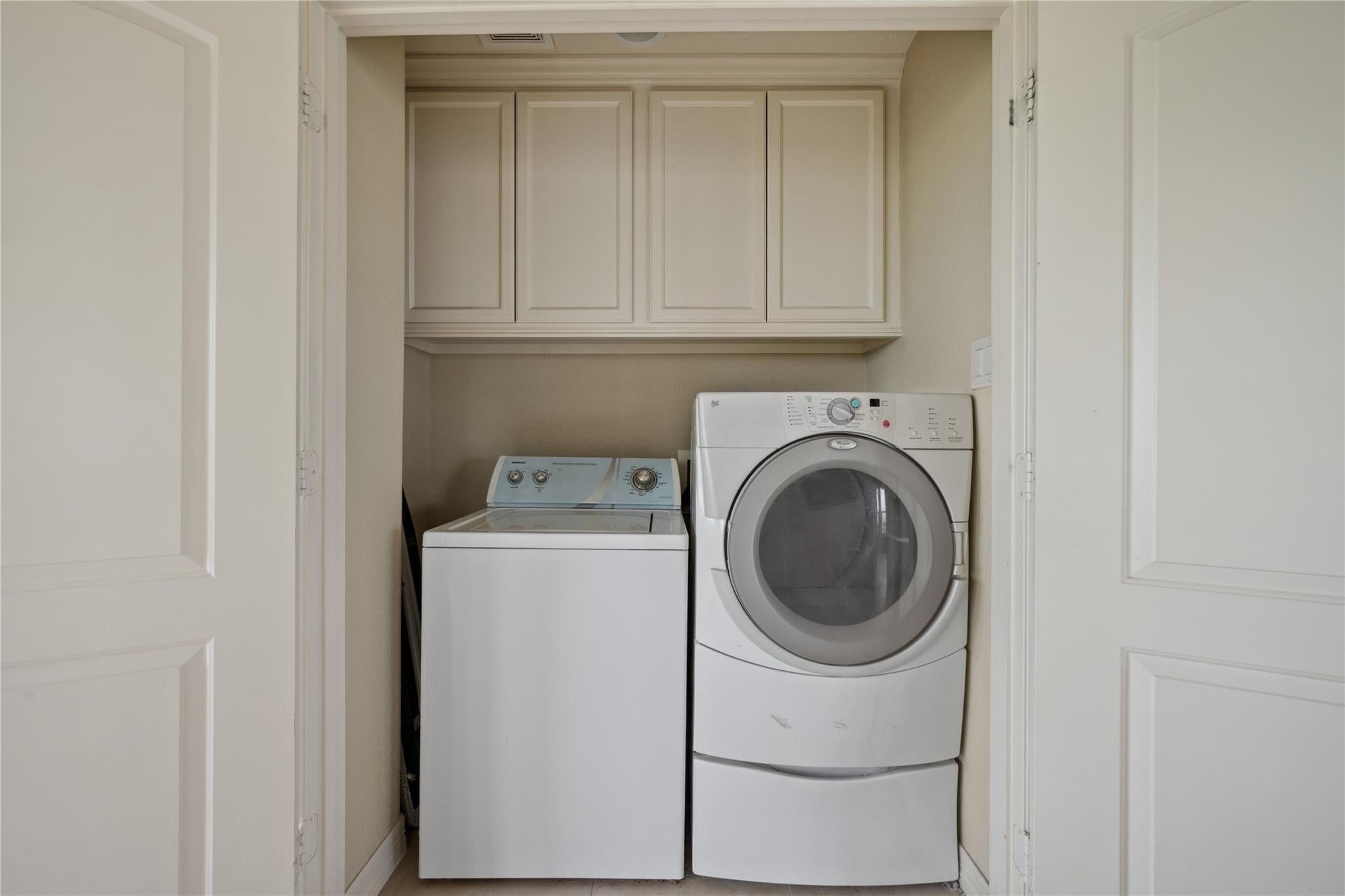 Baytown, Texas, 77520, United States, 3 Bedrooms Bedrooms, ,3 BathroomsBathrooms,Residential,Active,1824556