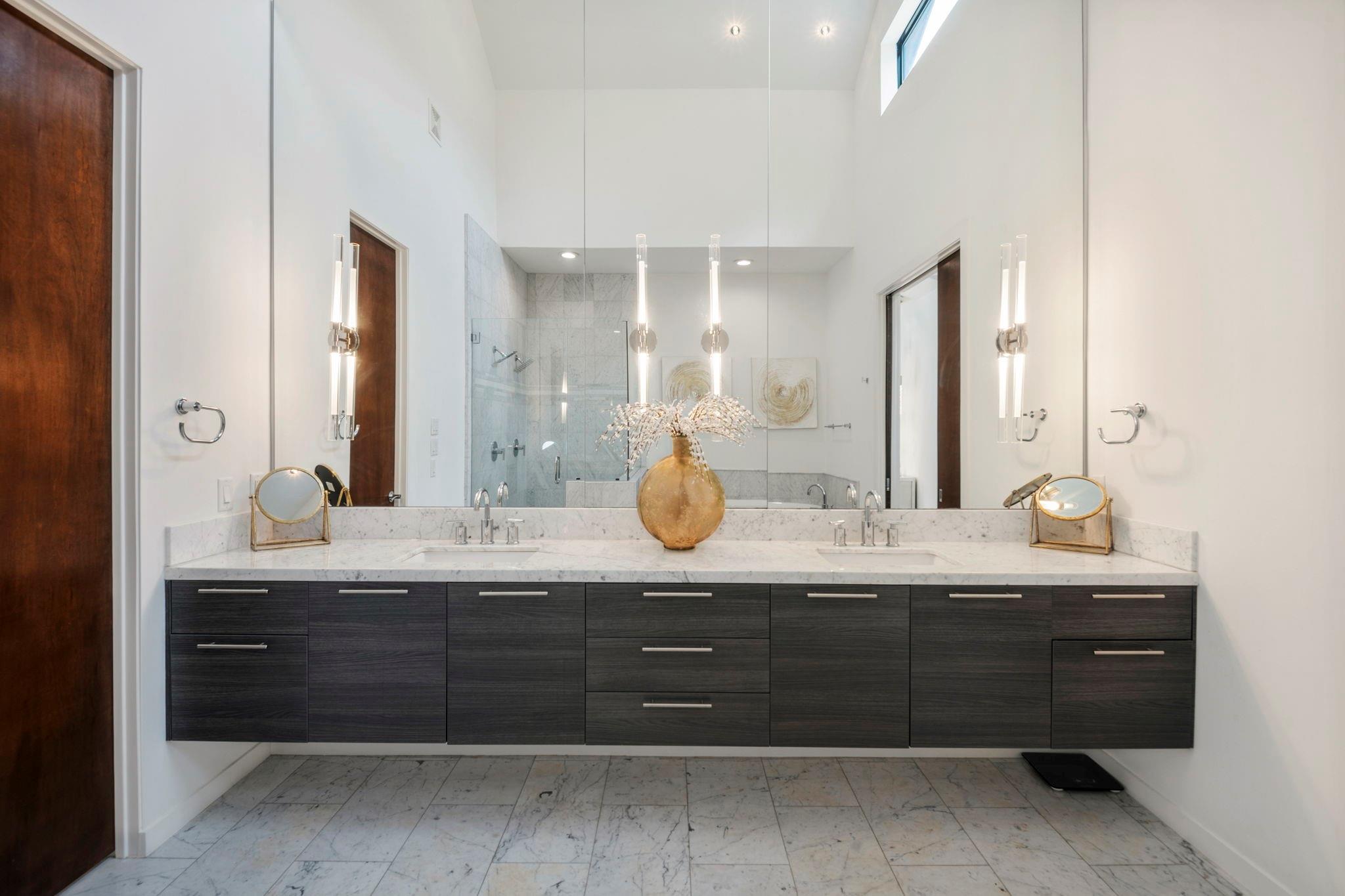 Houston, Texas, 77027, United States, 5 Bedrooms Bedrooms, ,4 BathroomsBathrooms,Residential,Active,2006985