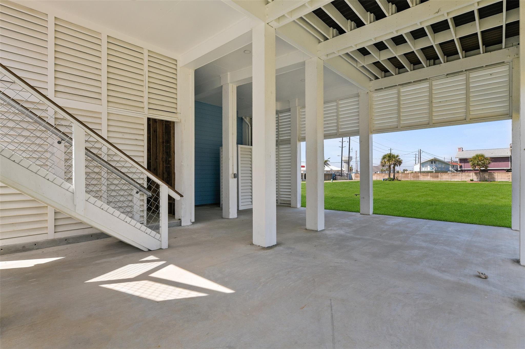 Jamaica Beach, Texas, 77554, United States, 5 Bedrooms Bedrooms, ,5 BathroomsBathrooms,Residential,Active,1884876