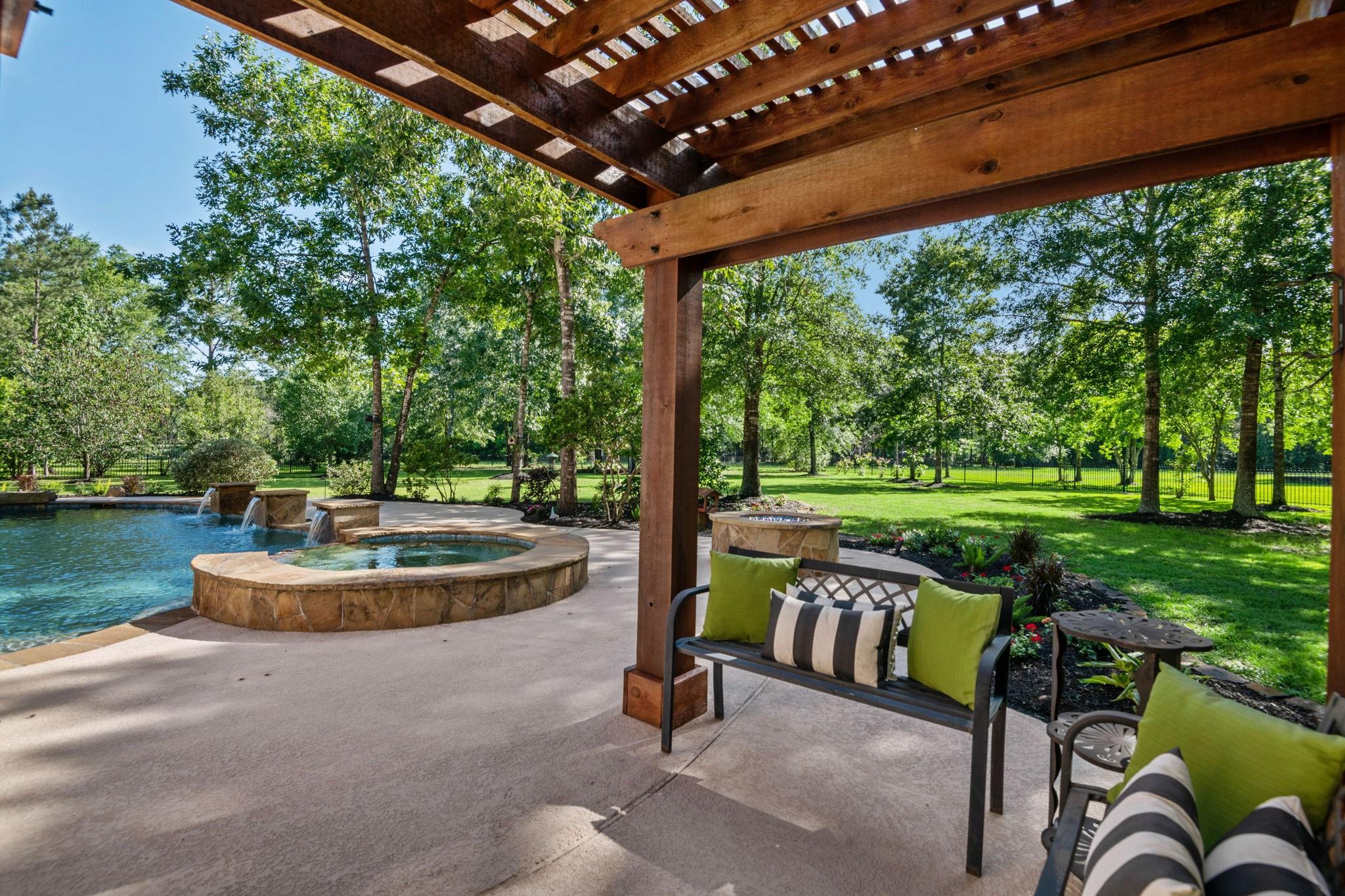 Spring, Texas, 77386, United States, 5 Bedrooms Bedrooms, ,5 BathroomsBathrooms,Residential,Active,1898206