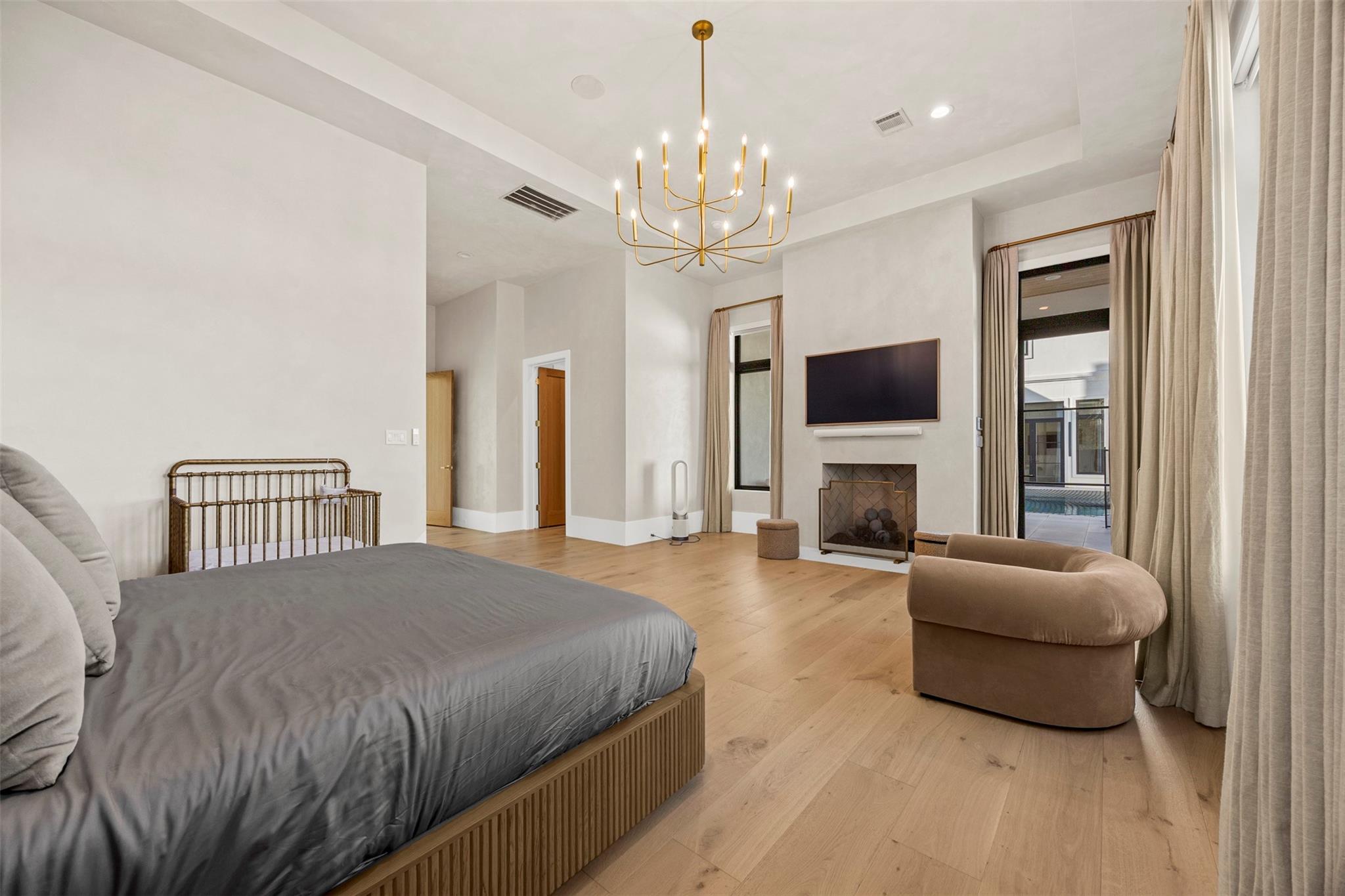 Montgomery, Texas, 77316, United States, 6 Bedrooms Bedrooms, ,7 BathroomsBathrooms,Residential,Active,2012208