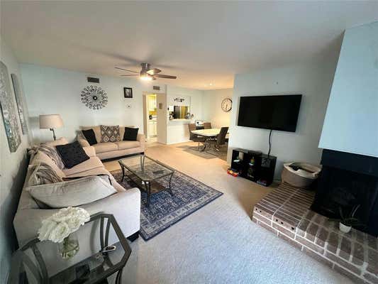 4001 NASA PKWY APT 118, SEABROOK, TX 77586, photo 5 of 17