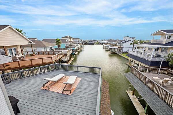 334 PARADISE DR, TIKI ISLAND, TX 77554 - Image 1